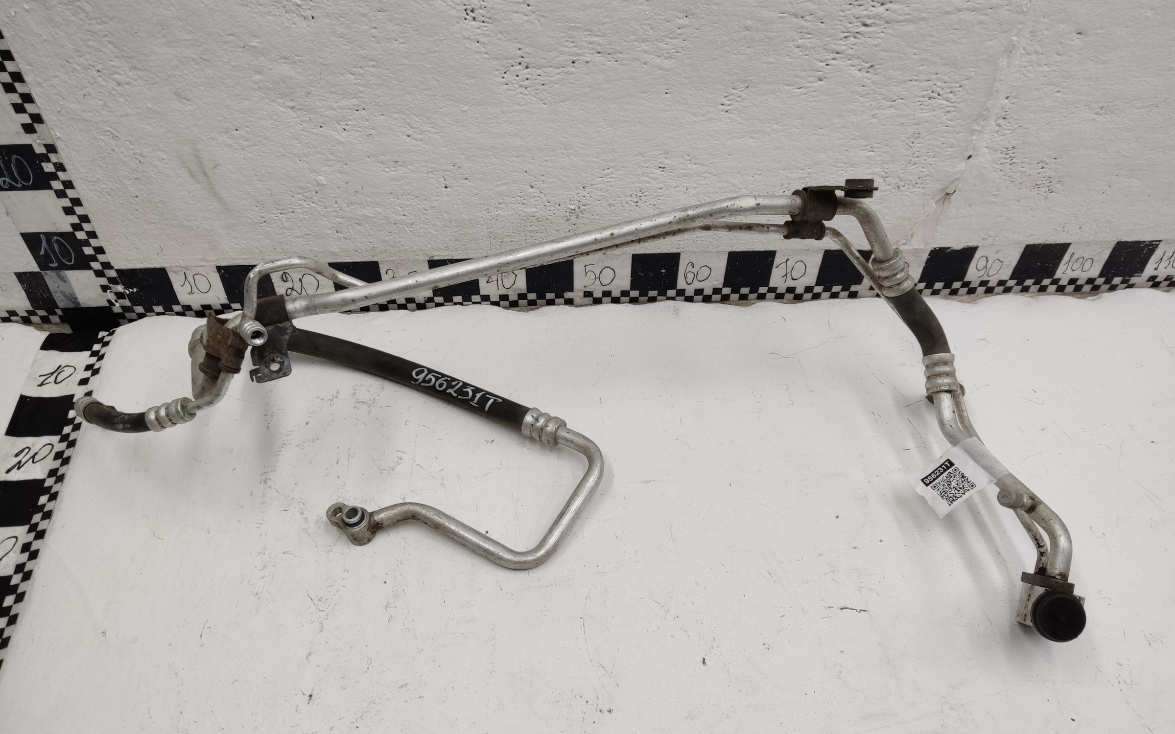 Трубка кондиционера длинная двойная Hyundai Solaris 2