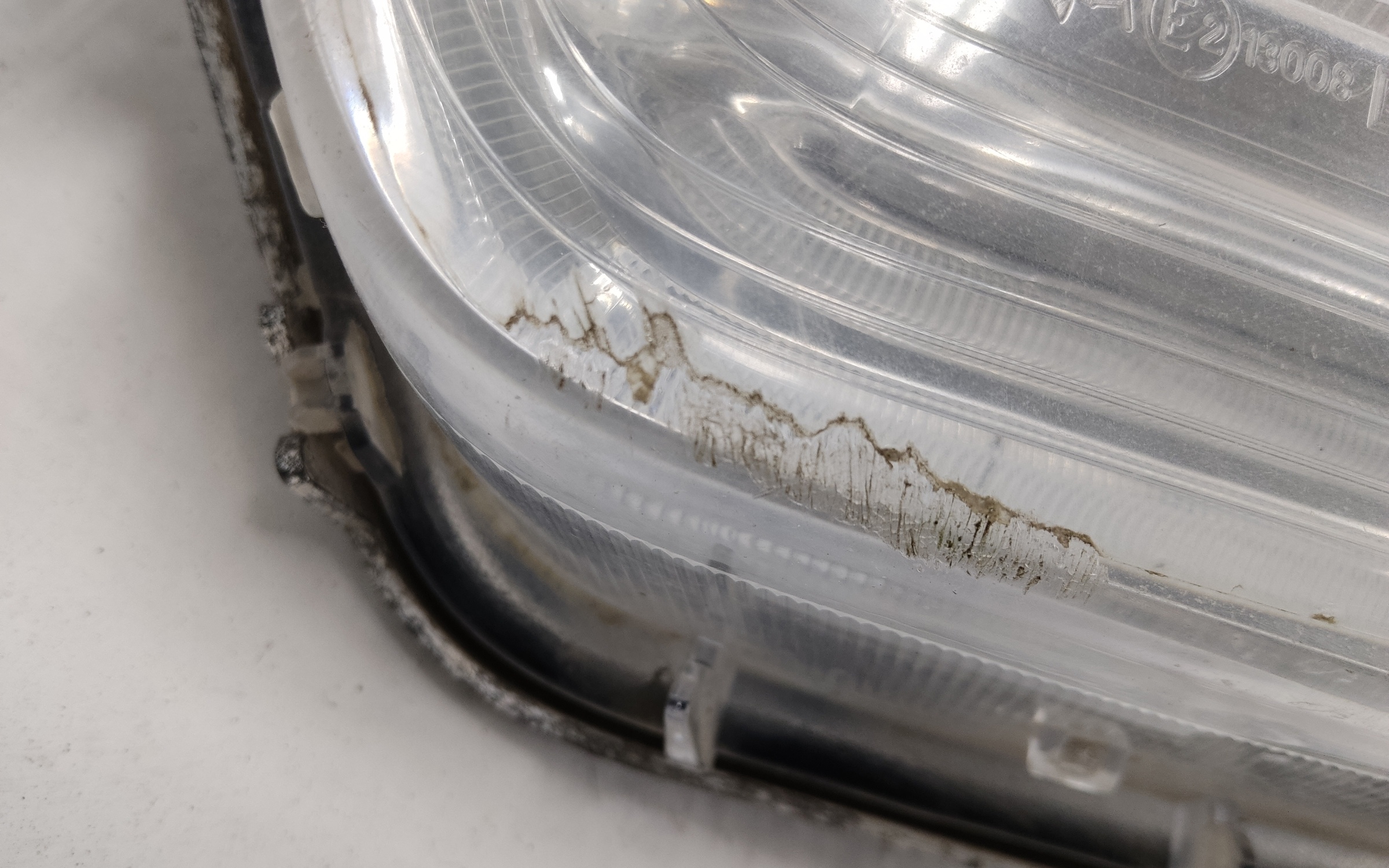 Фара ПТФ передняя левая Volvo XC60 Restail LED