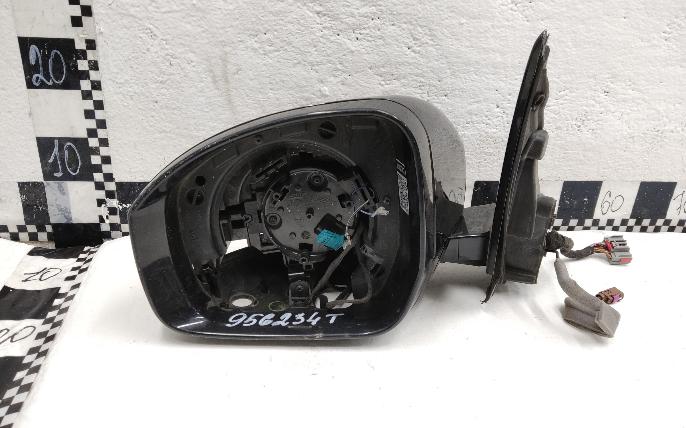 Зеркало левое Land Rover Range Rover 4 Restail 18+1 контактов