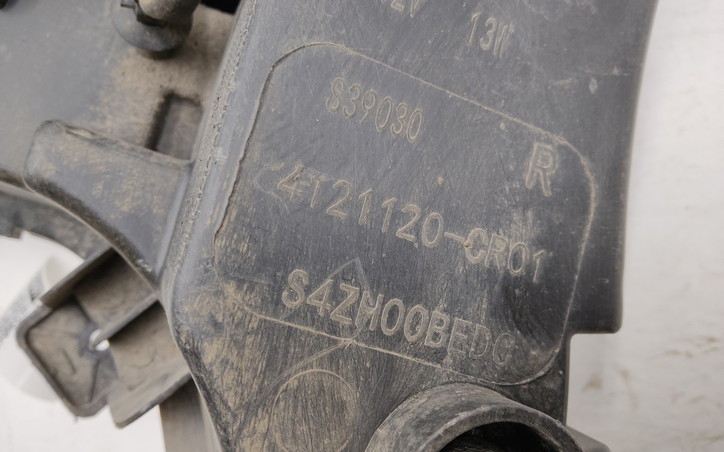 Фара ПТФ передняя правая Changan UNI-K LED