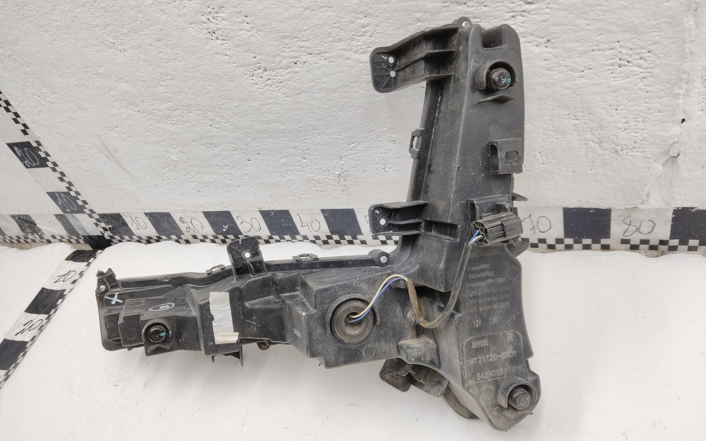 Фара ПТФ передняя правая Changan UNI-K LED