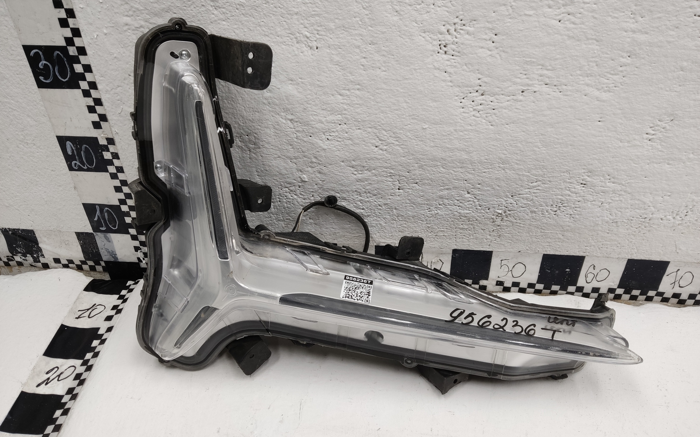 Фара ПТФ передняя правая Changan UNI-K LED