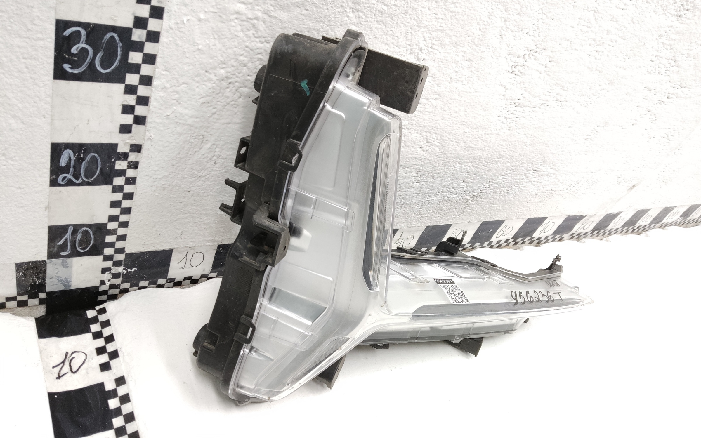 Фара ПТФ передняя правая Changan UNI-K LED