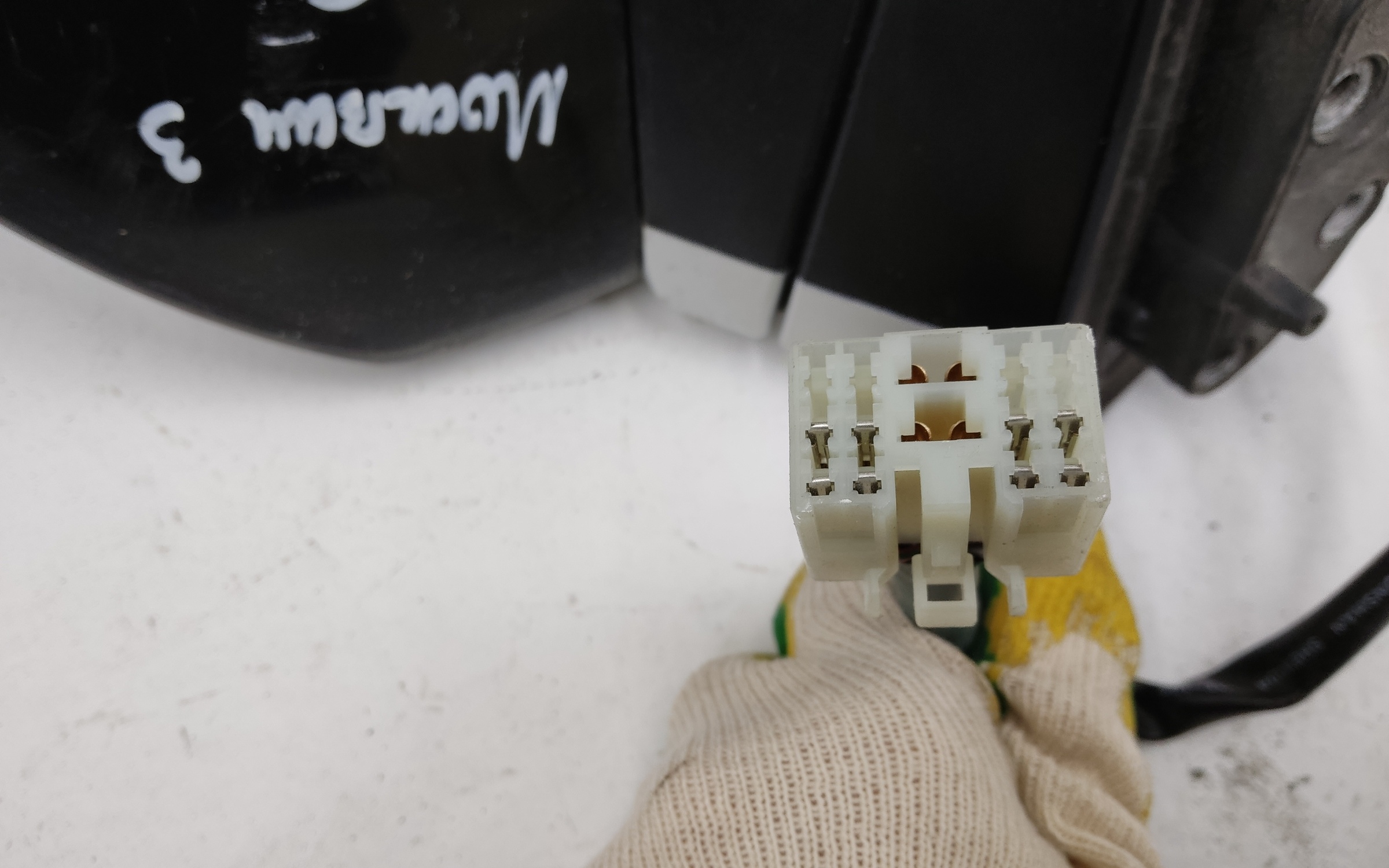 Зеркало правое Москвич 3 10+1 контактов