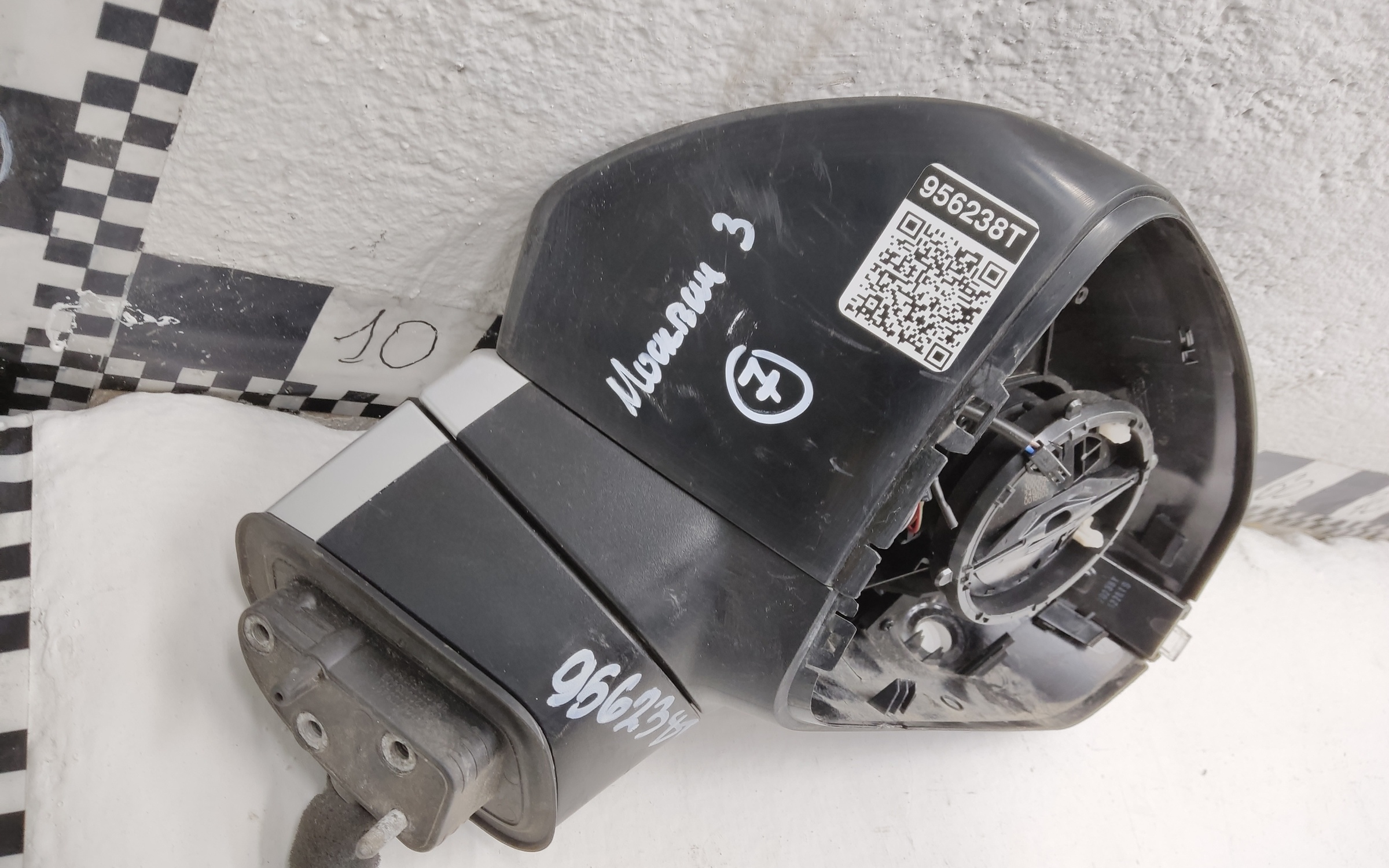 Зеркало правое Москвич 3 10+1 контактов