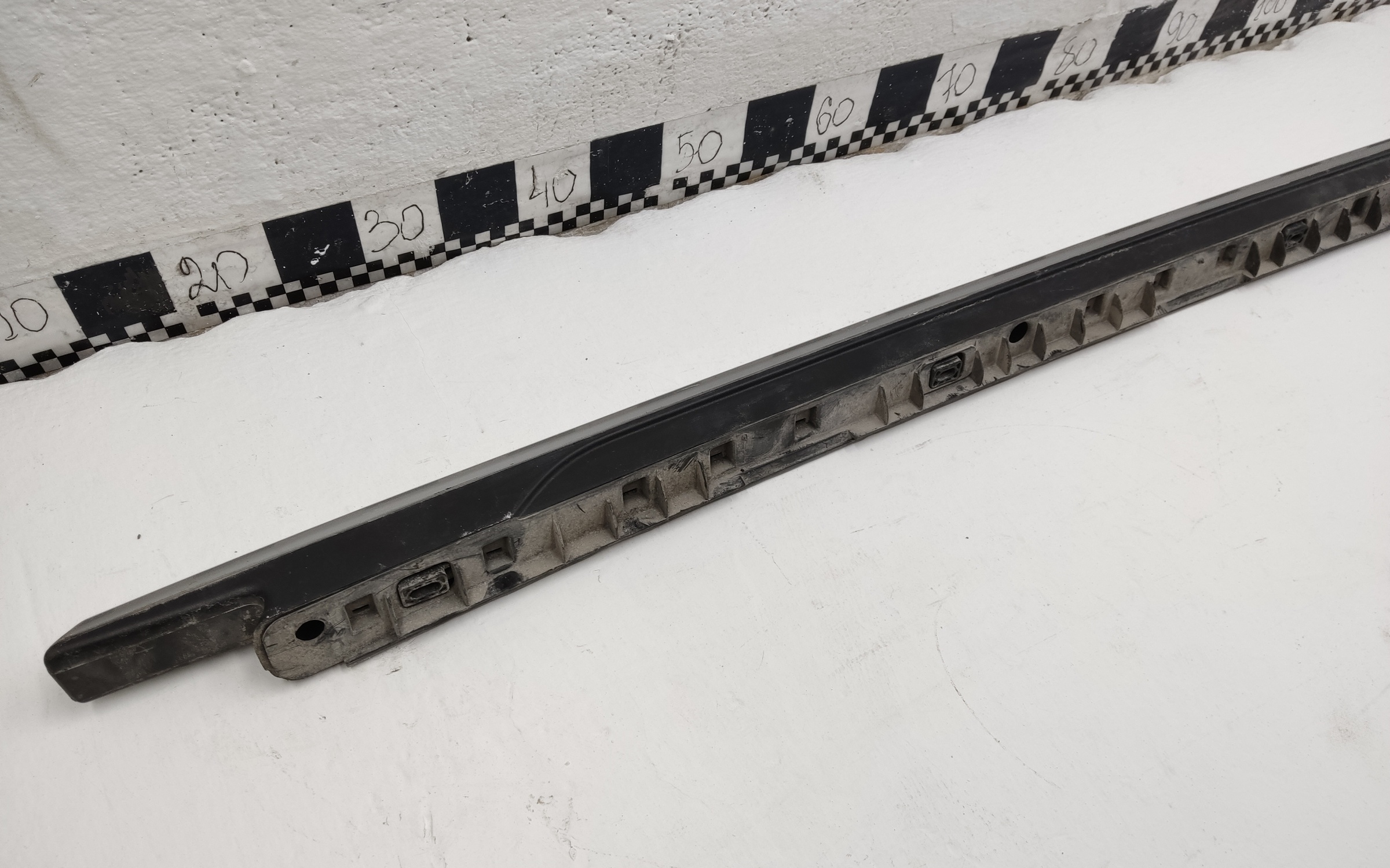 Рейлинг крыши левый Kia Seltos