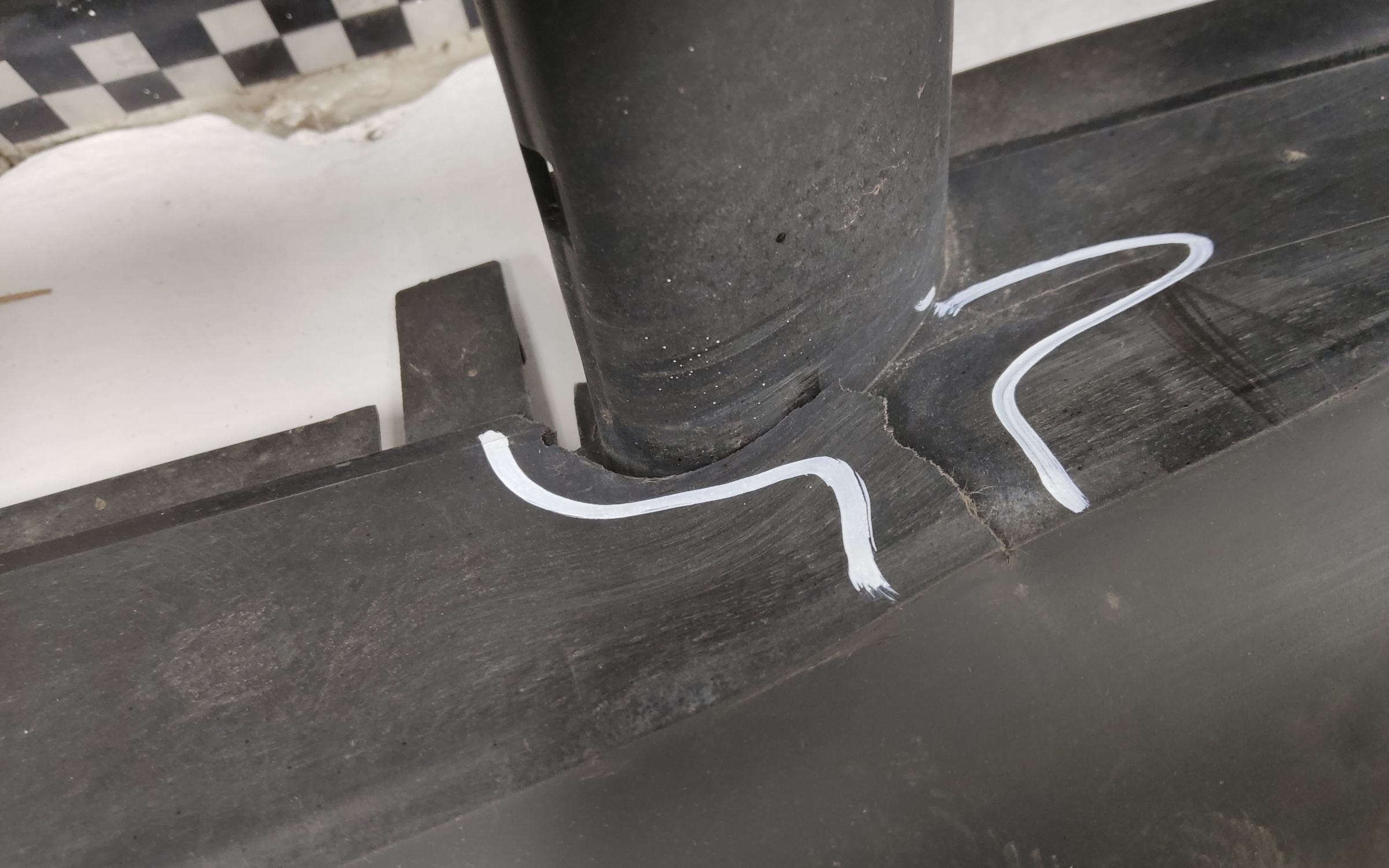 Воздуховод радиатора нижний BMW X7 G07