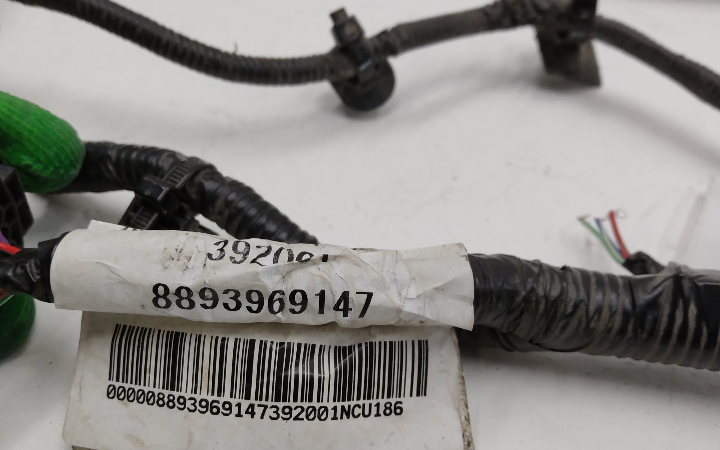 Проводка заднего бампера Geely Tugella