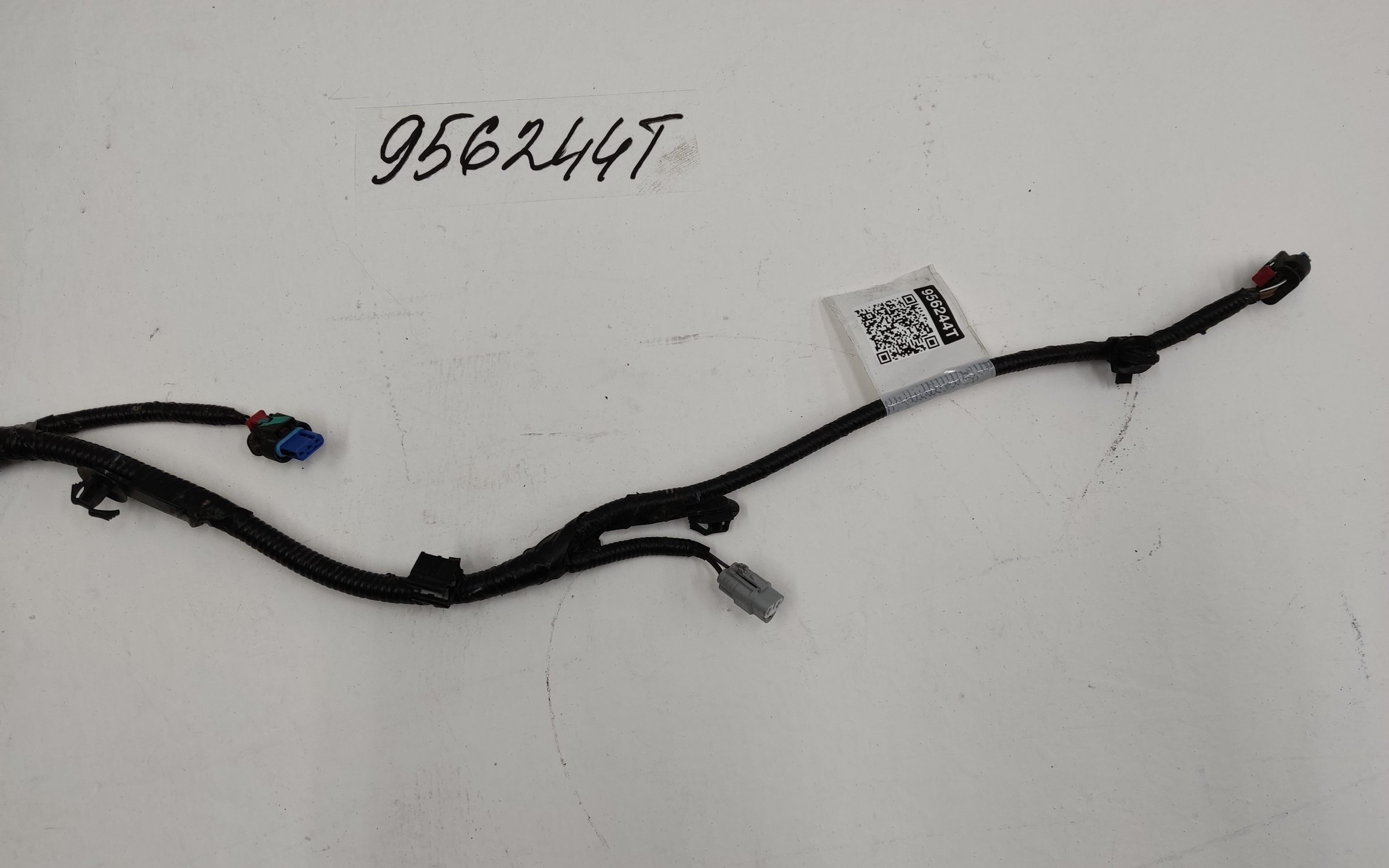 Проводка заднего бампера Geely Tugella