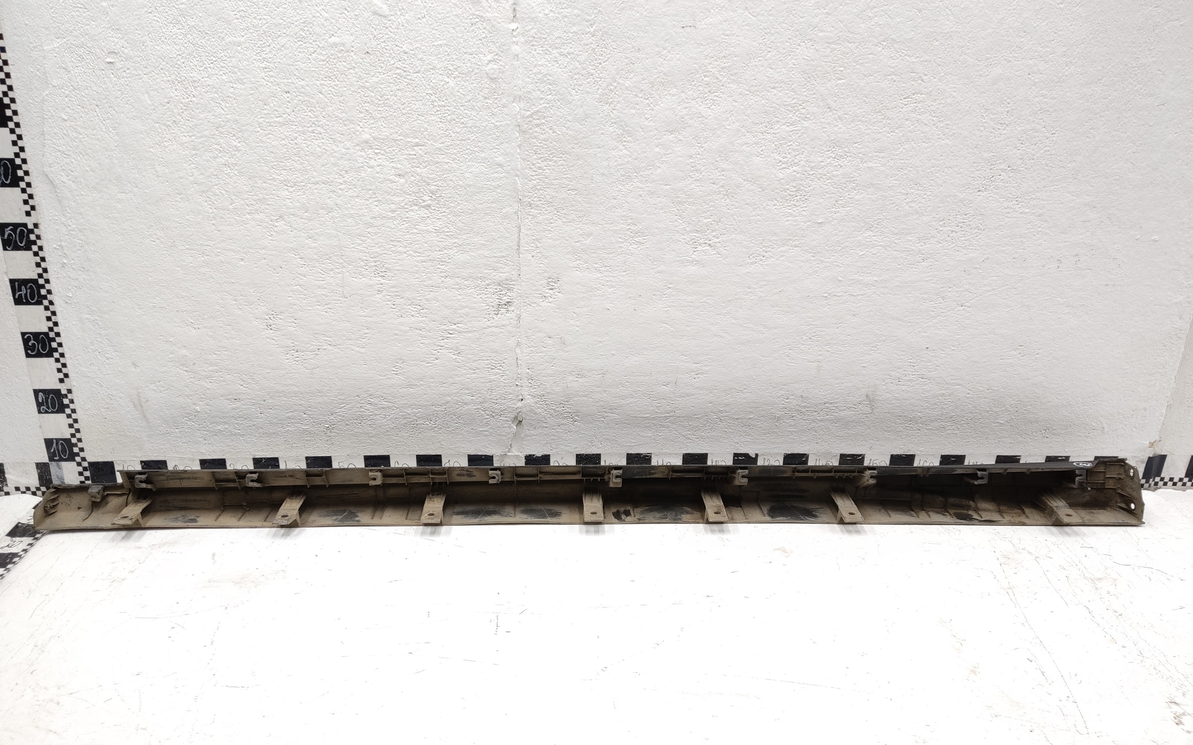 Накладка порога правого Changan Lamore