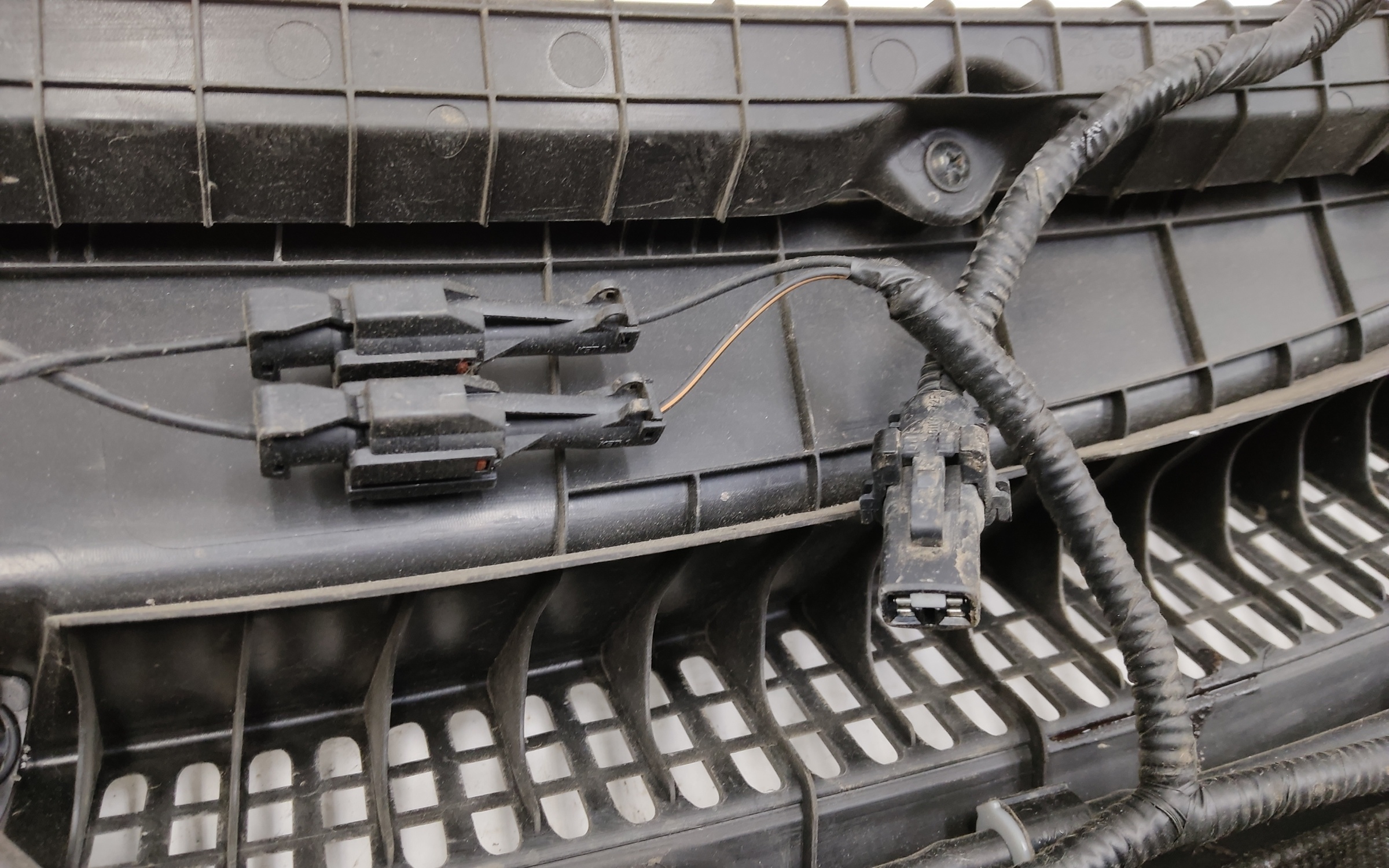 Жабо Hyundai Creta 2 с подогревом