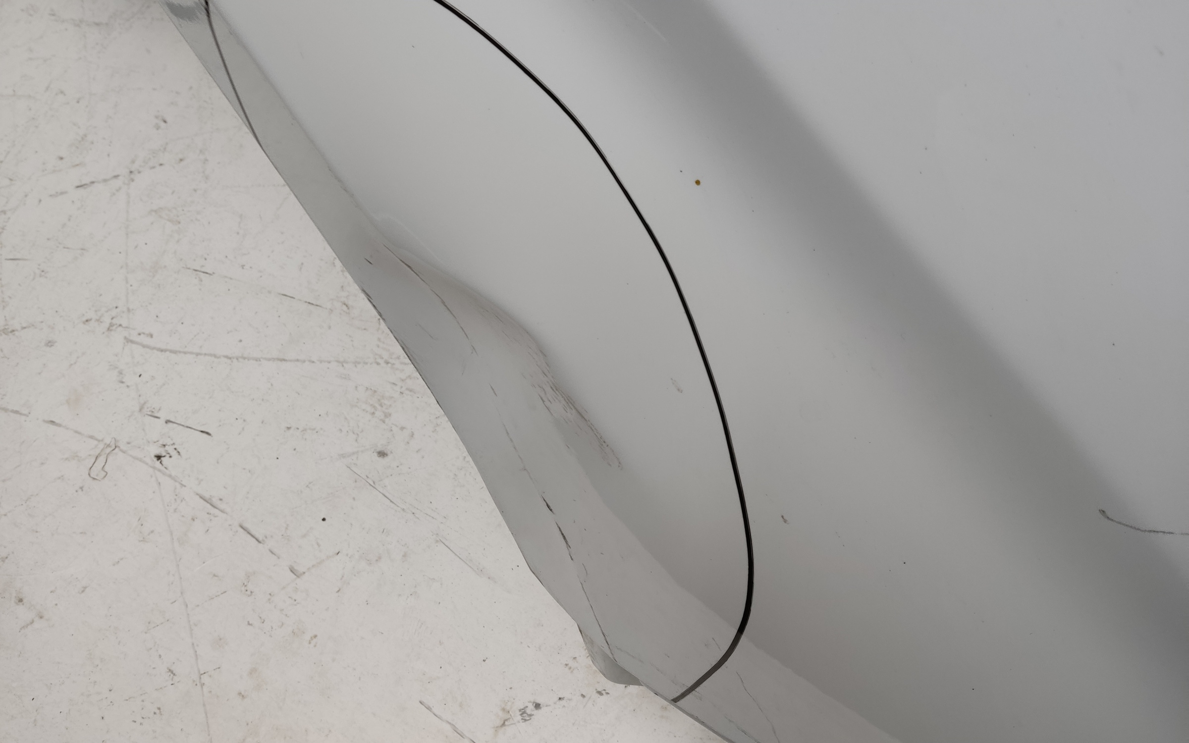 Крыло переднее правое Lada Vesta