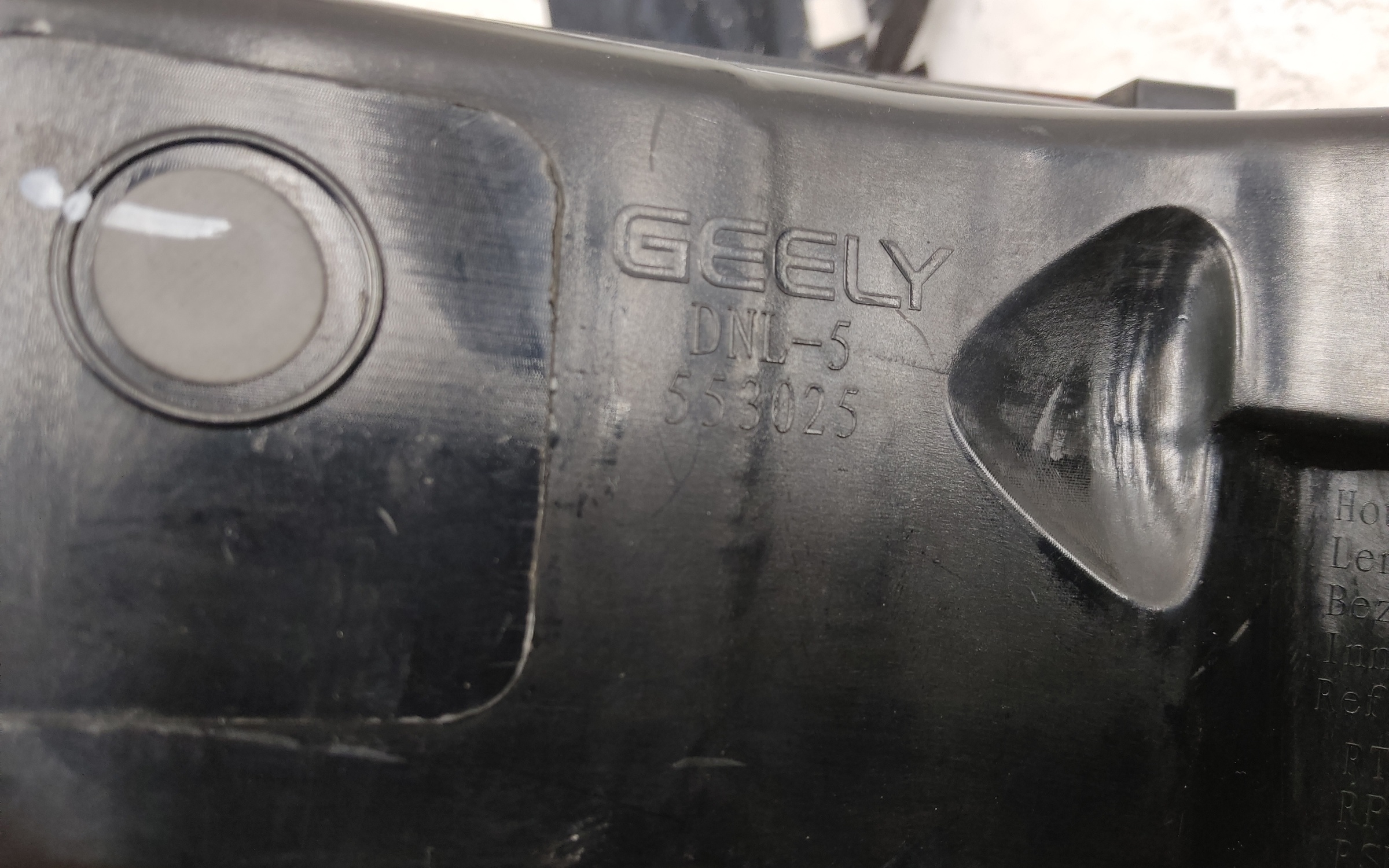 Фонарь задний правый наружный Geely Tugella LED