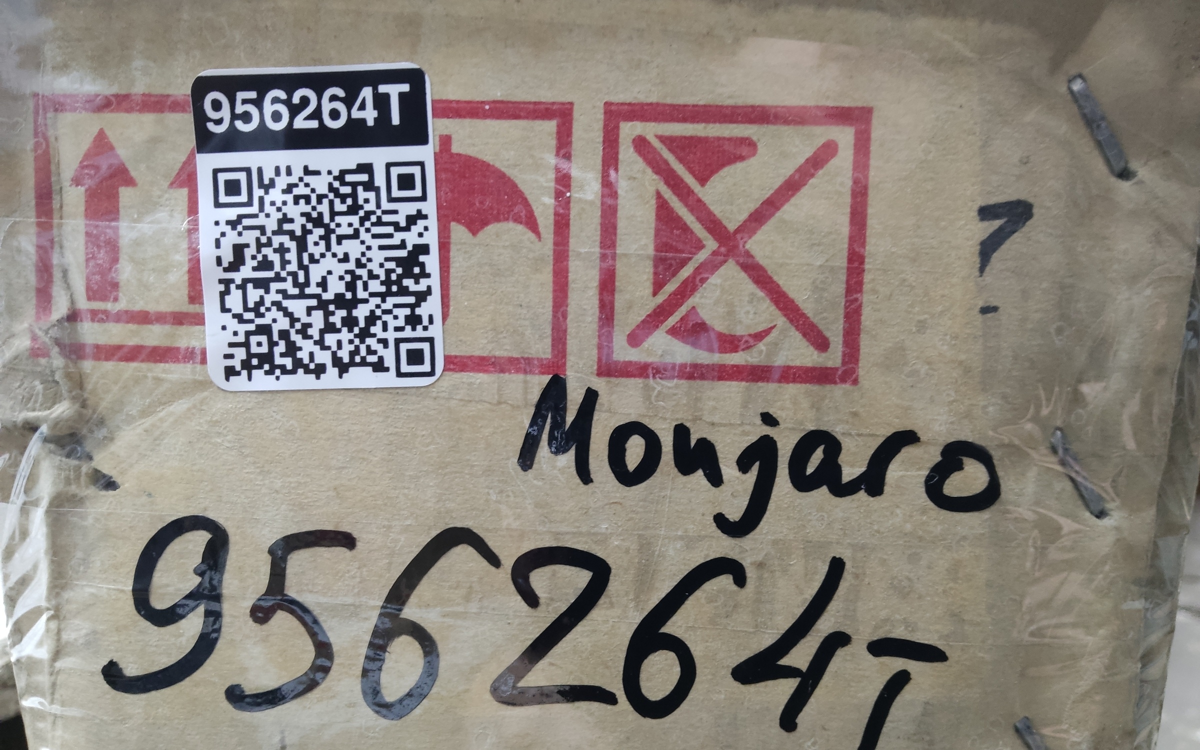 Фонарь крышки багажника Geely Monjaro LED