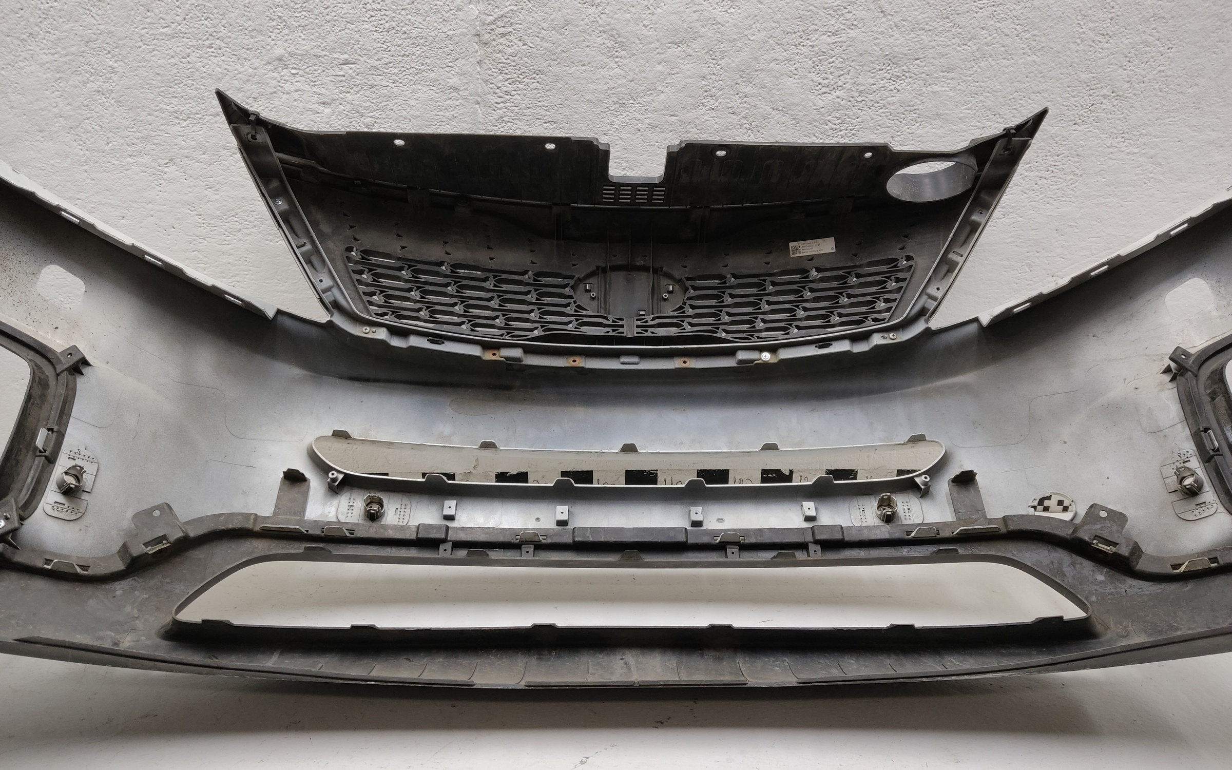 Бампер передний Kia Sorento 2 Restail