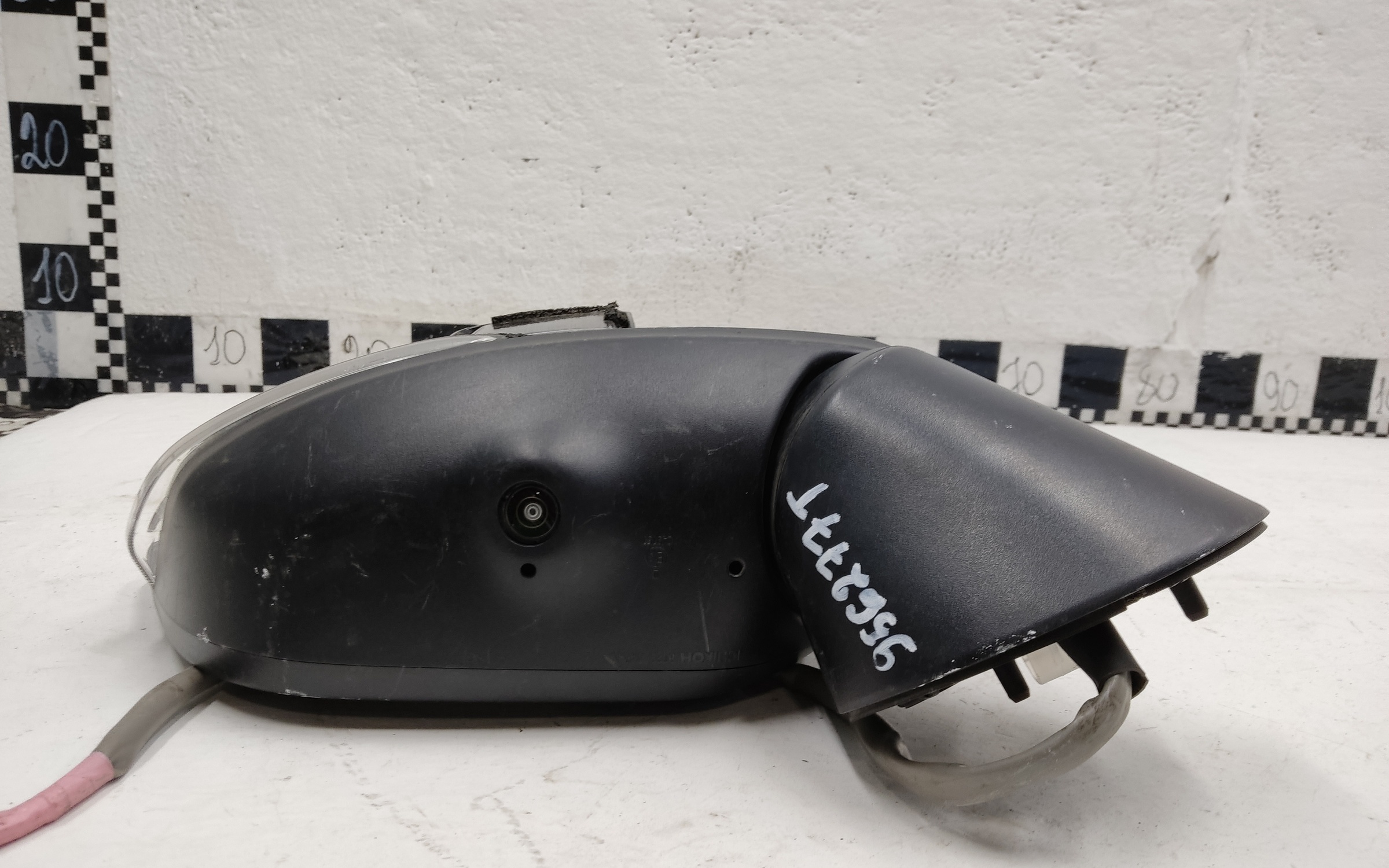 Зеркало правое Mitsubishi Eclipse Cross Restail 13 контактов