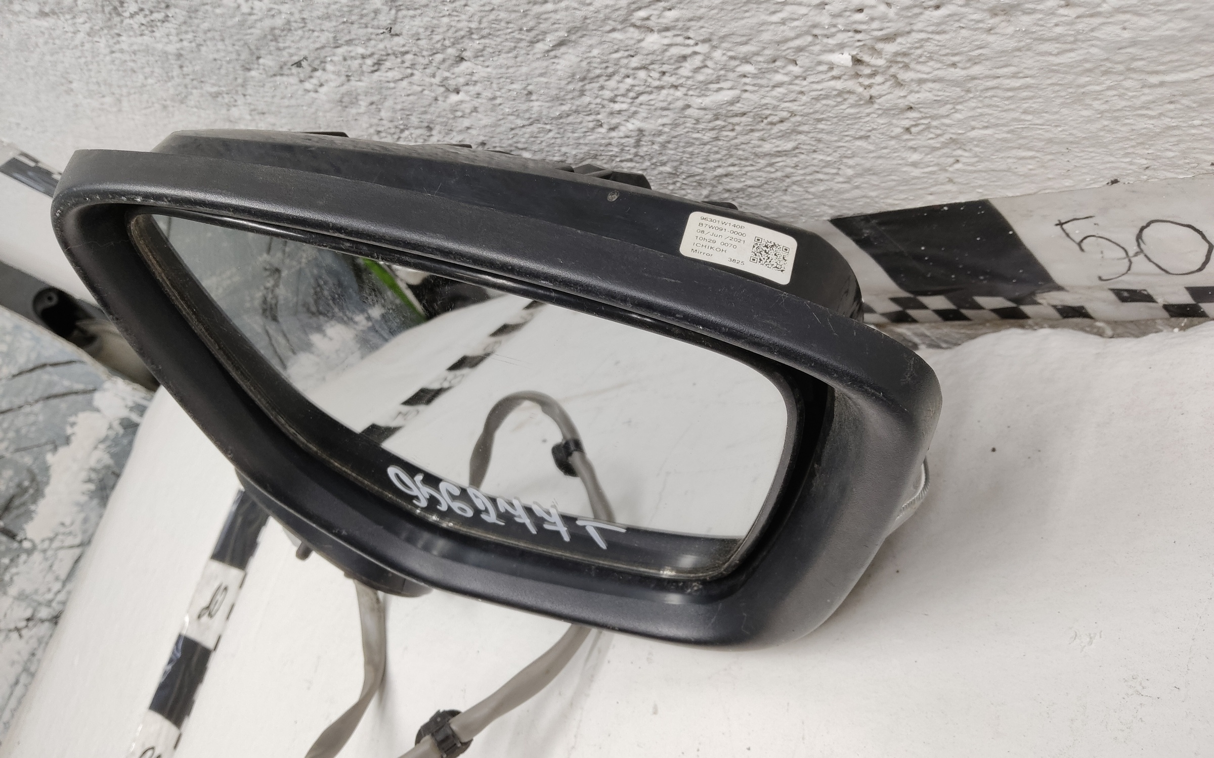 Зеркало правое Mitsubishi Eclipse Cross Restail 13 контактов