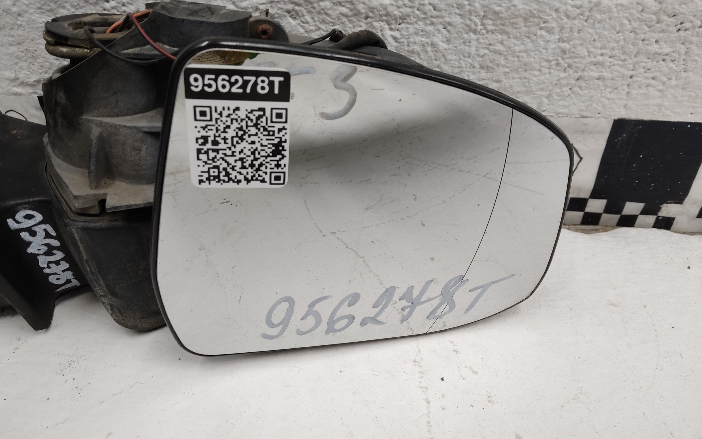 Зеркало правое Ford Focus 3 8 контактов