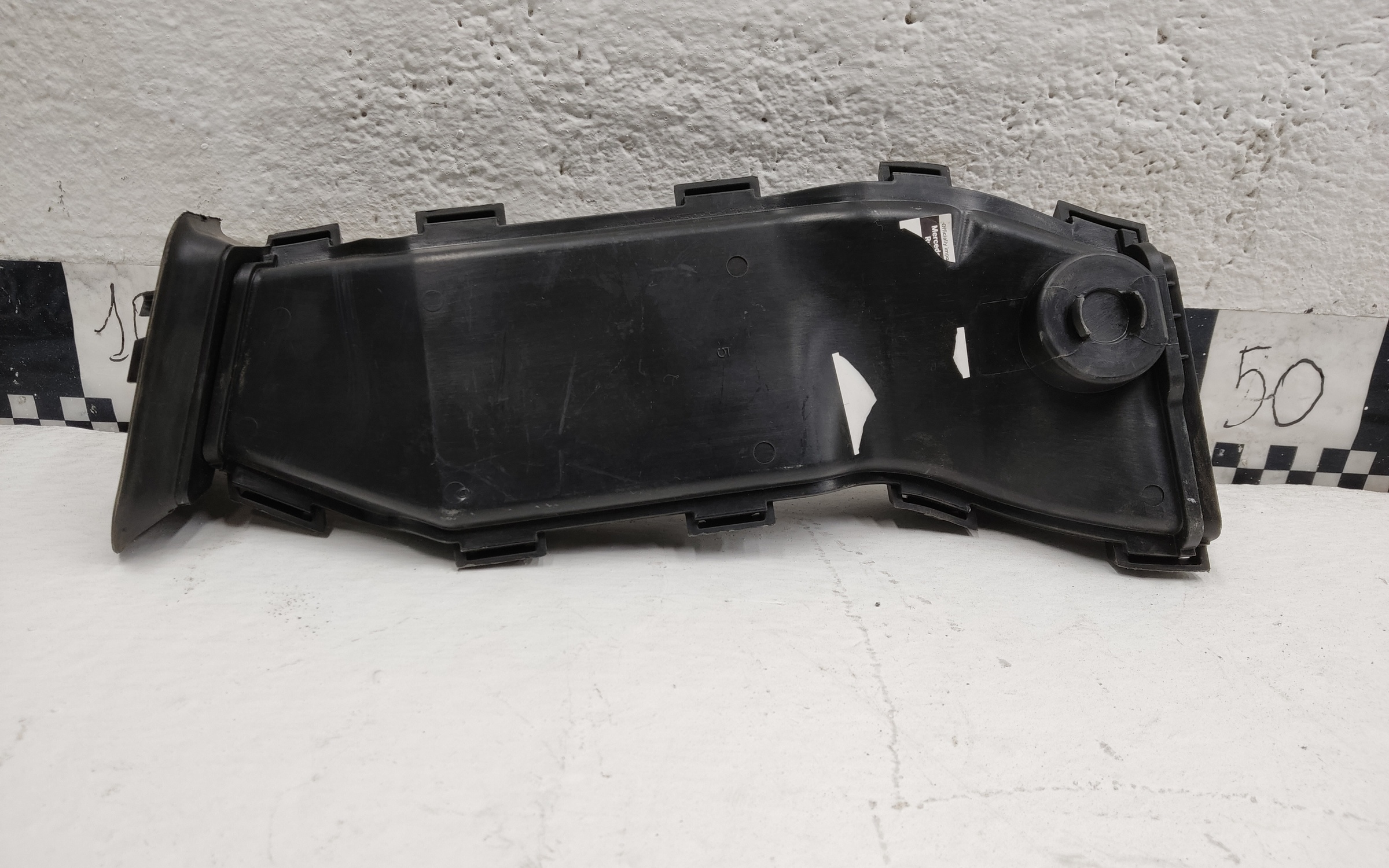 Водосток лобового стекла левый Mercedes-benz GLE-klasse V167