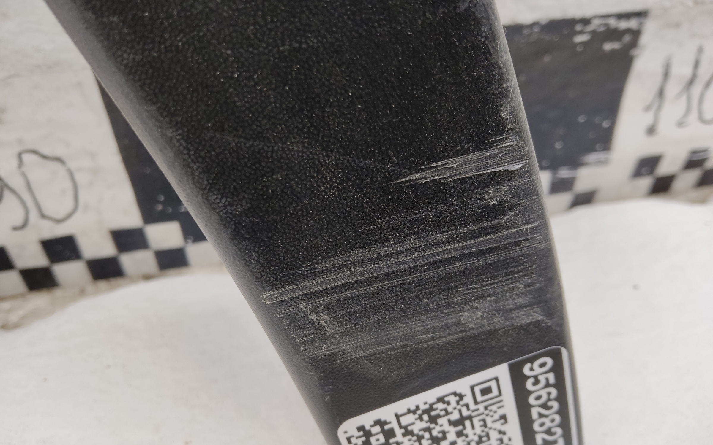 Накладка крыла заднего правого Nissan X-Trail T32