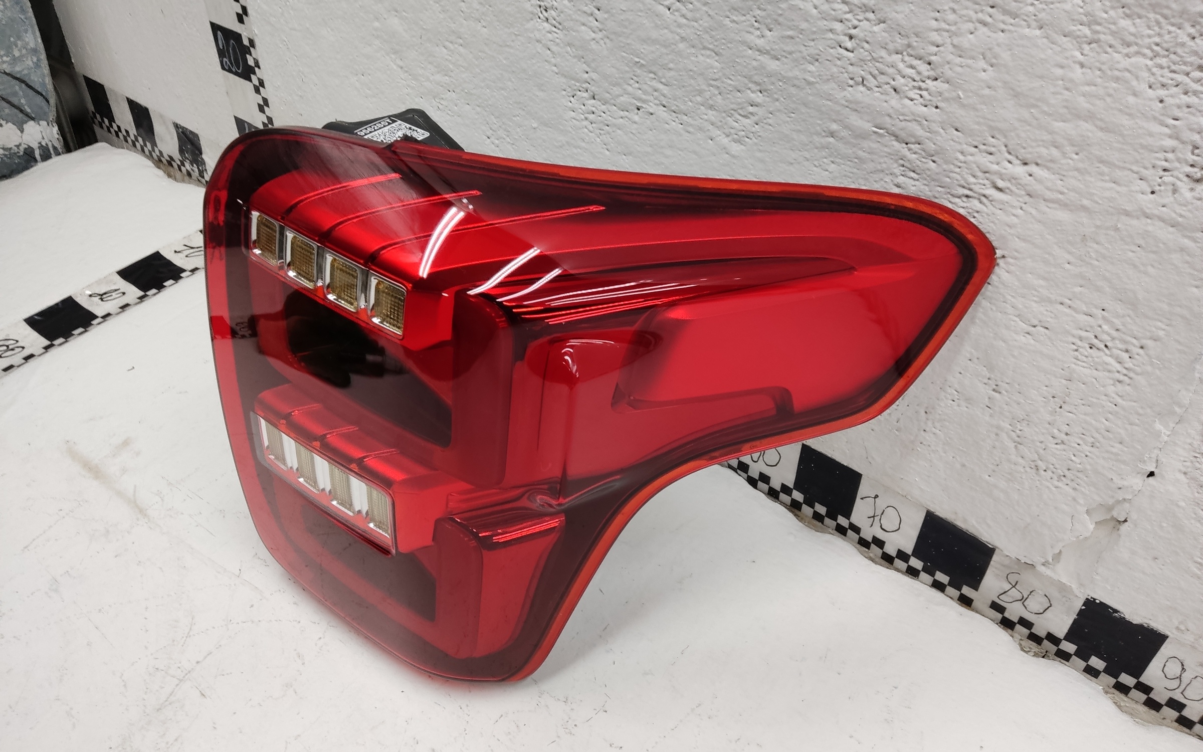 Фонарь задний правый GAC GS8 1 LED