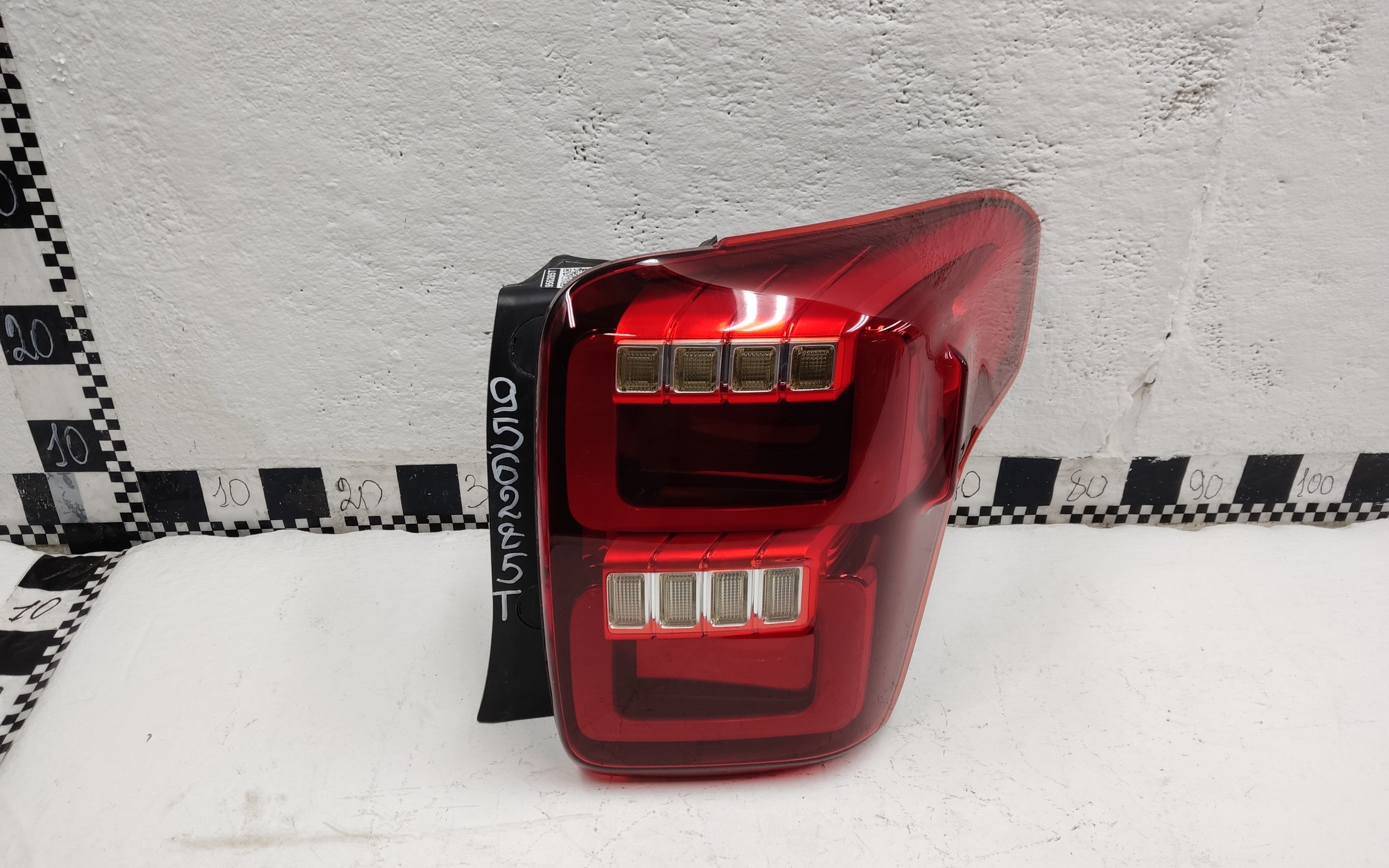 Фонарь задний правый GAC GS8 1 LED