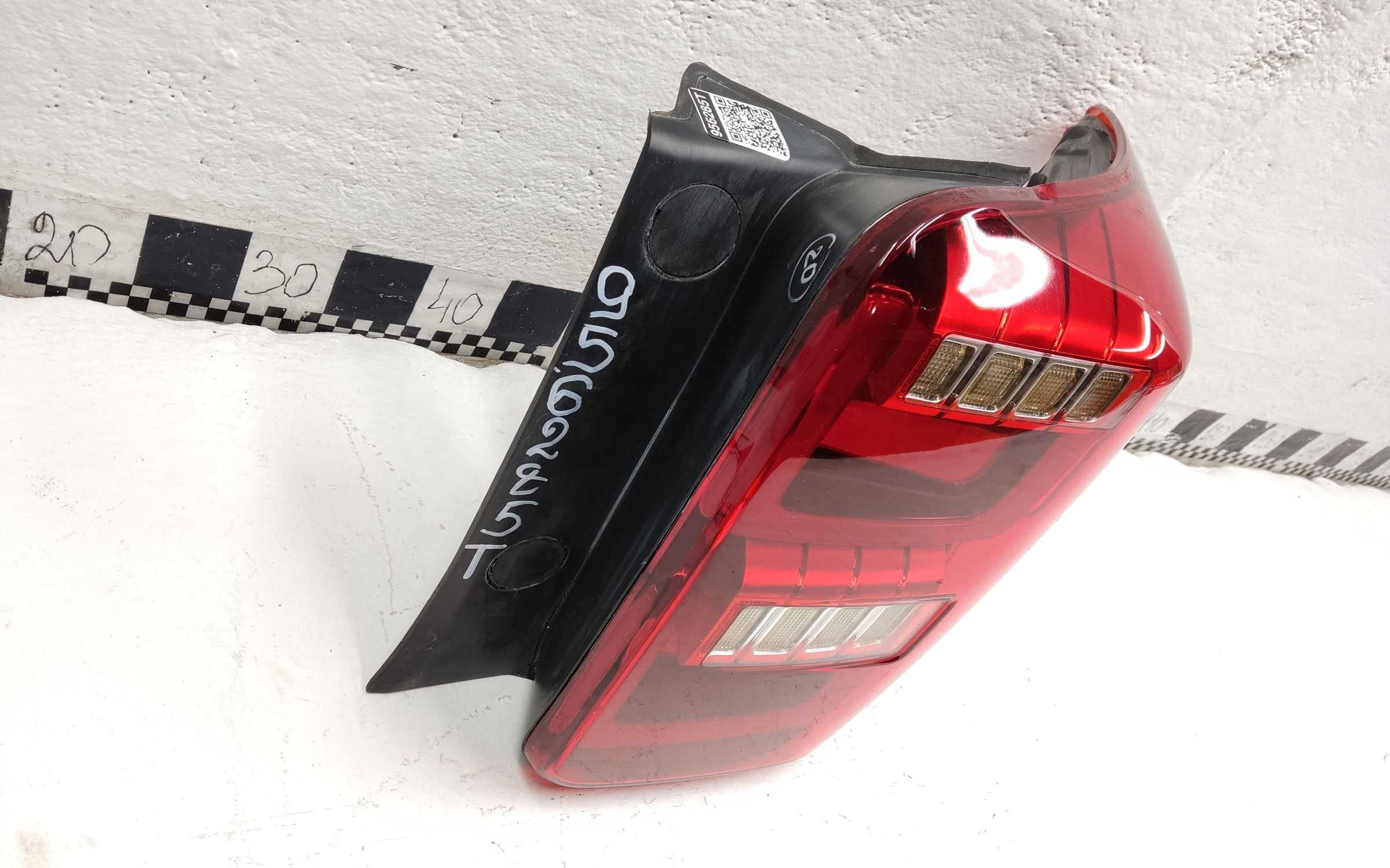 Фонарь задний правый GAC GS8 1 LED