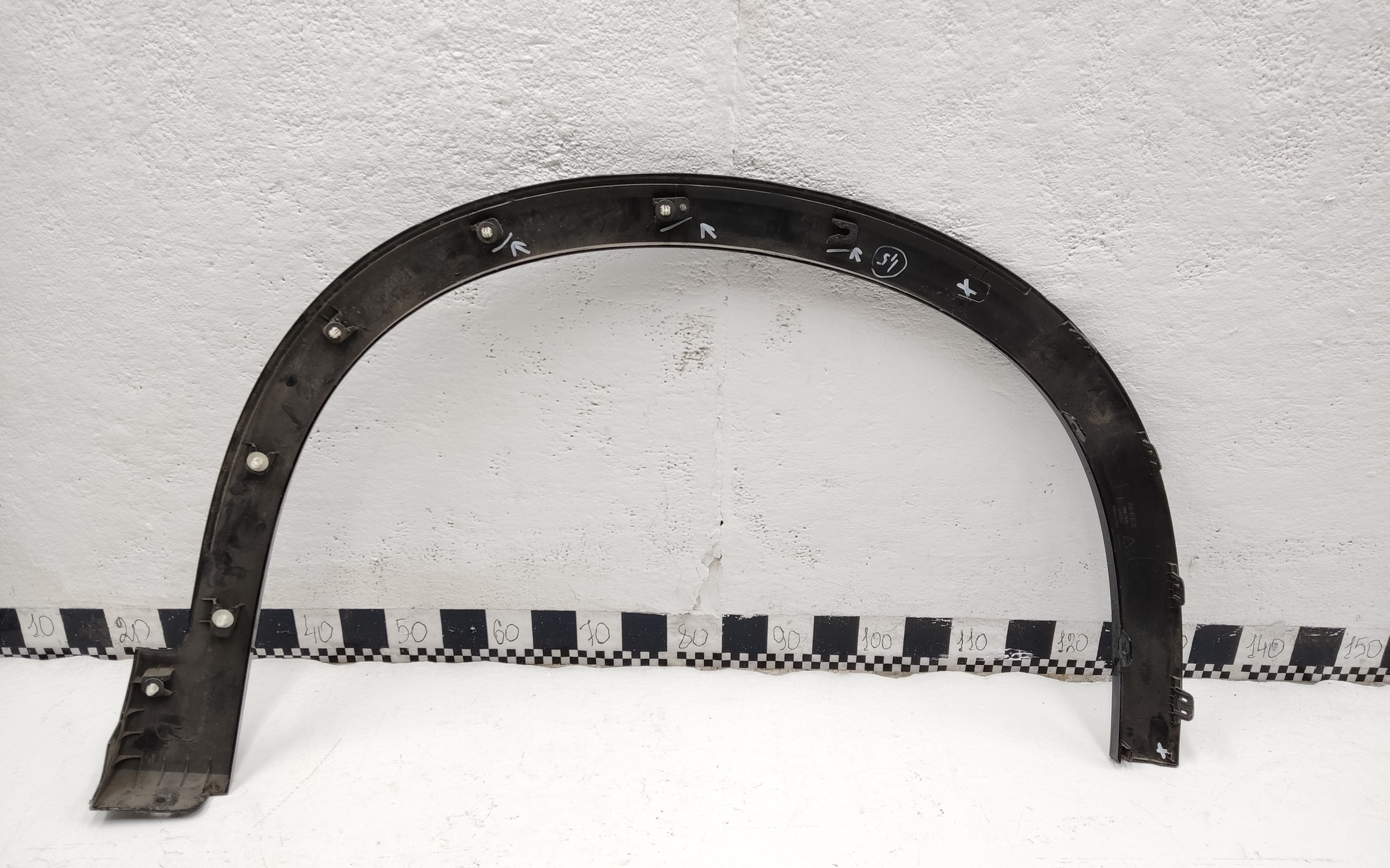 Накладка крыла переднего левого Geely Tugella 1