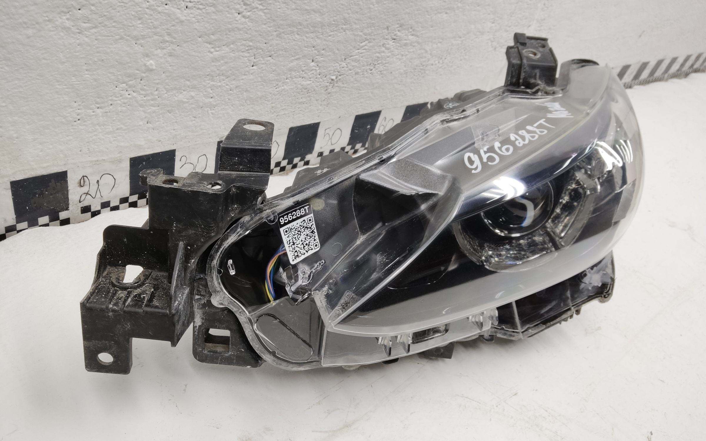 Фара передняя левая Mazda 6 GJ Restail LED