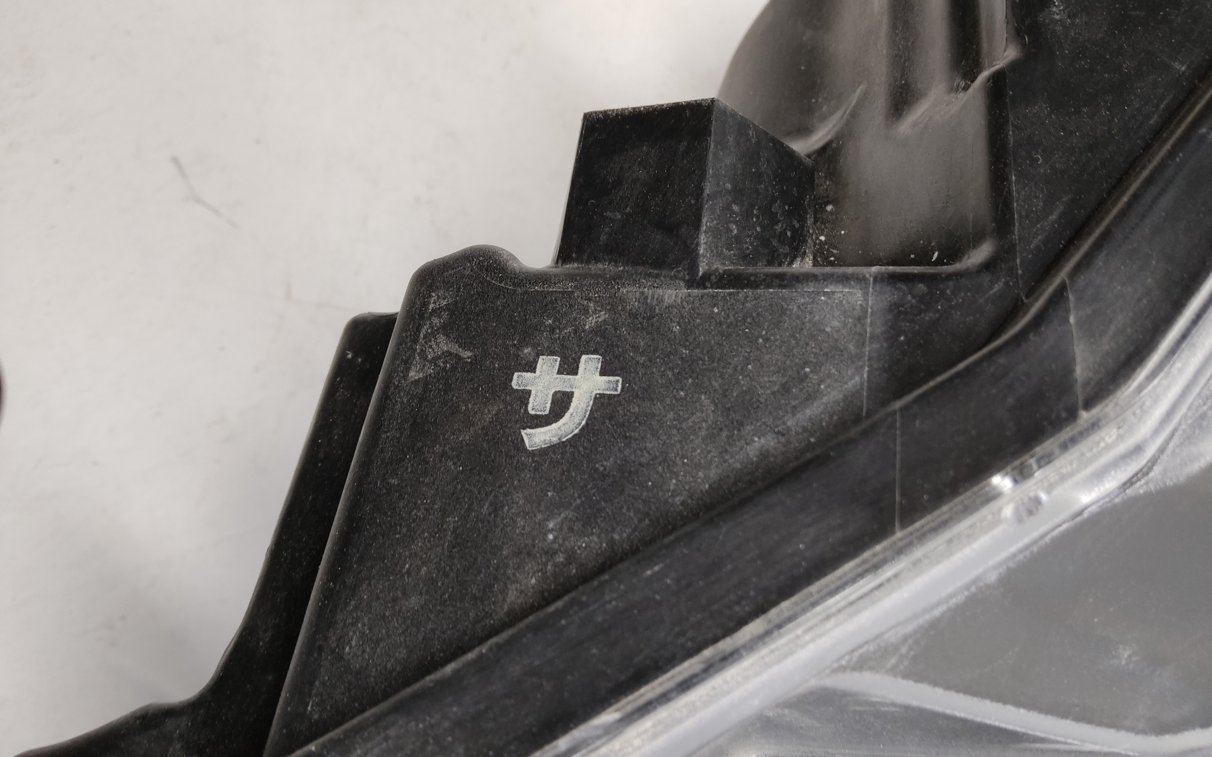 Фара передняя левая Mazda 6 GJ Restail LED