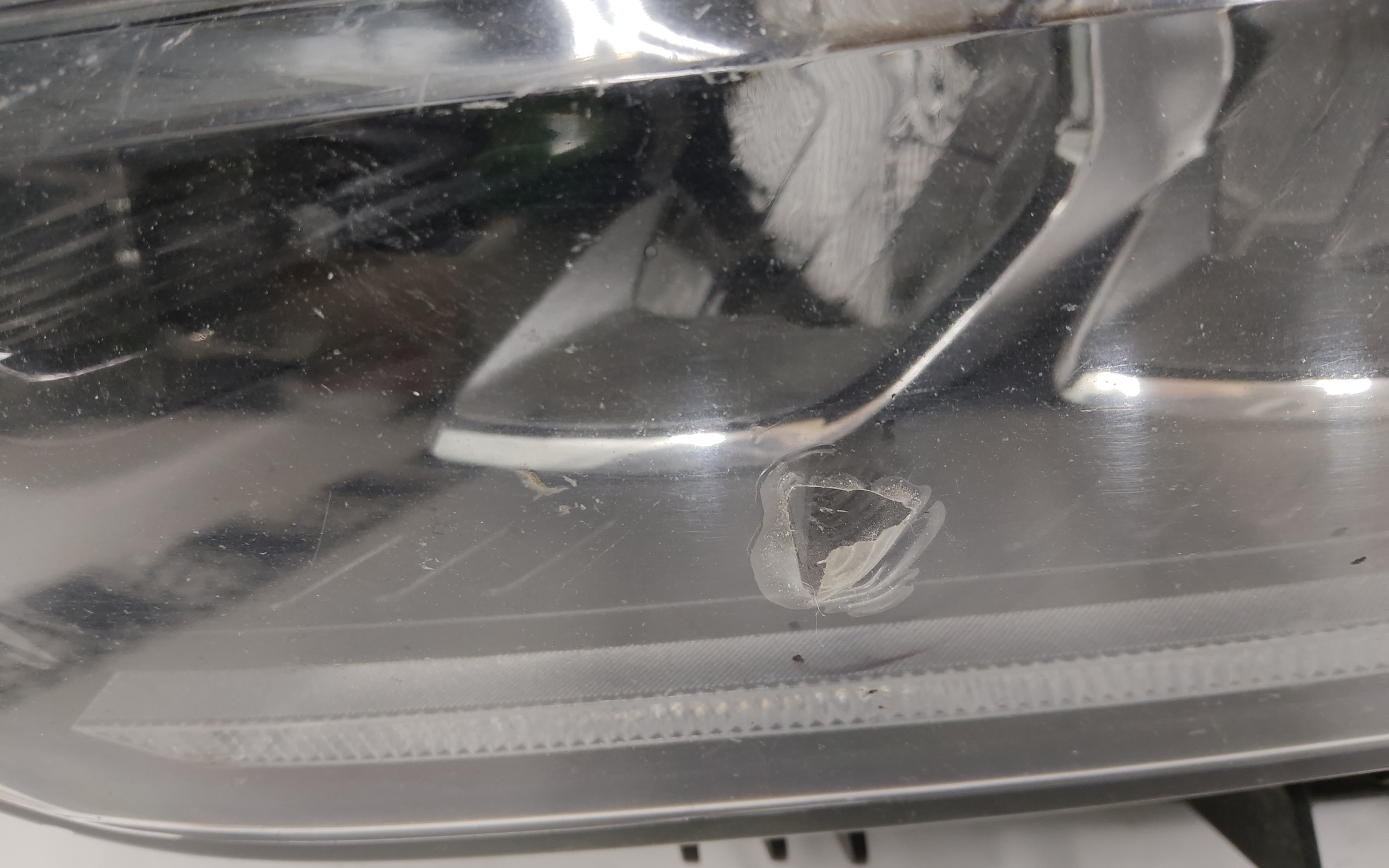 Фара передняя левая Kia K5 3 LED