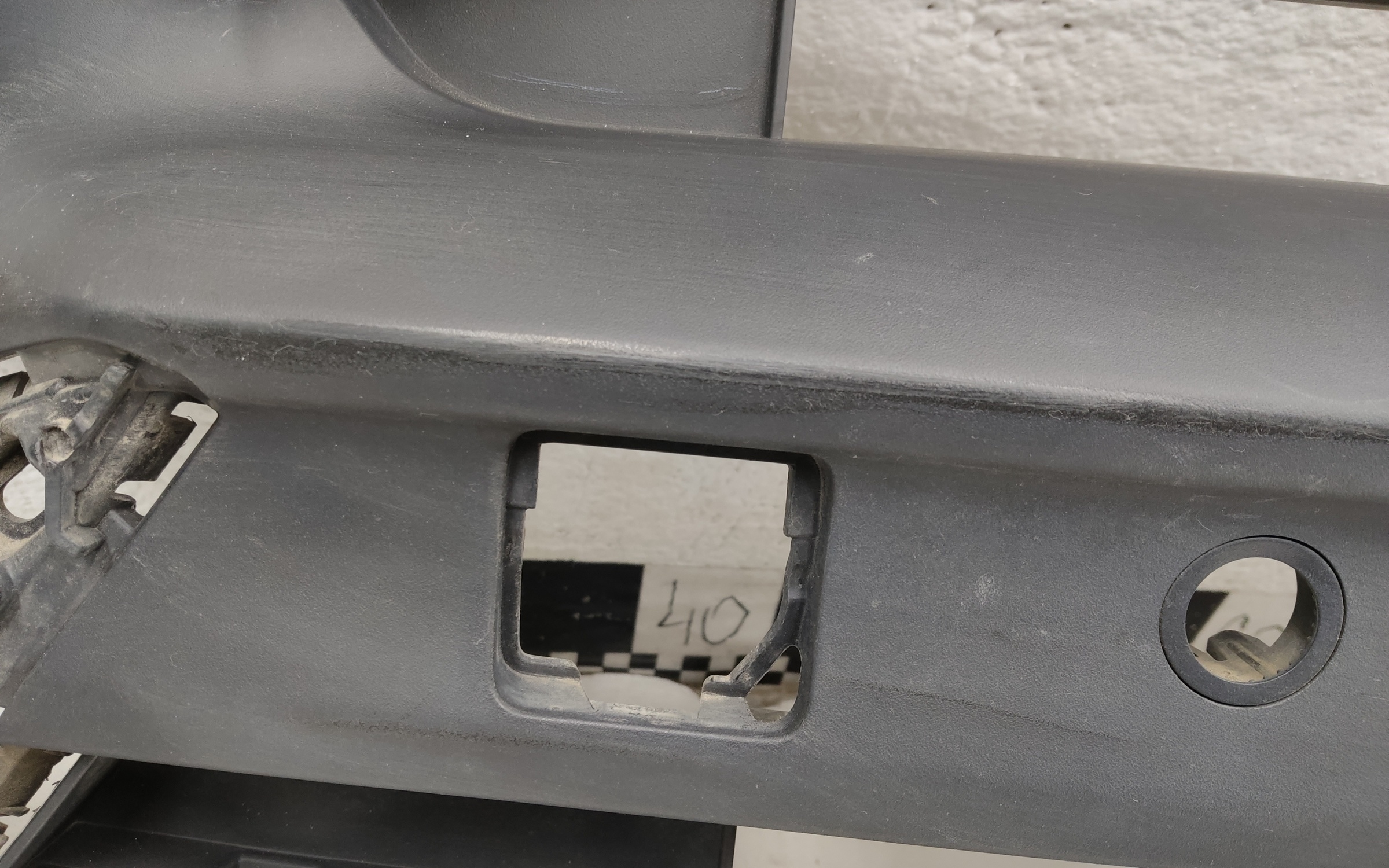 Решетка переднего бампера Geely Tugella 1 Restail