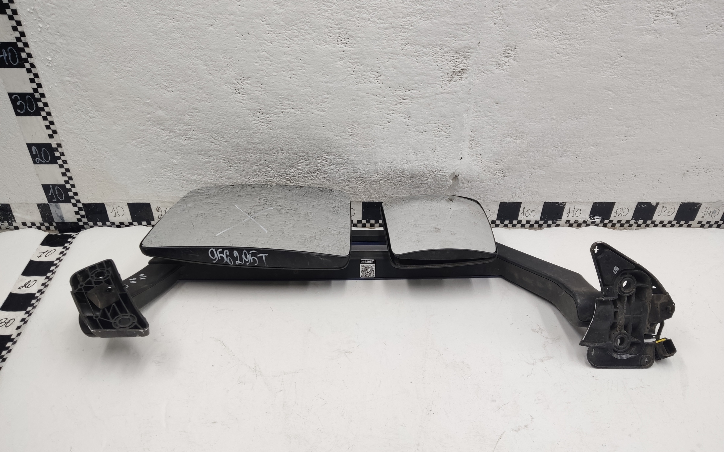 Зеркало правое Volvo FH 4 7 контактов