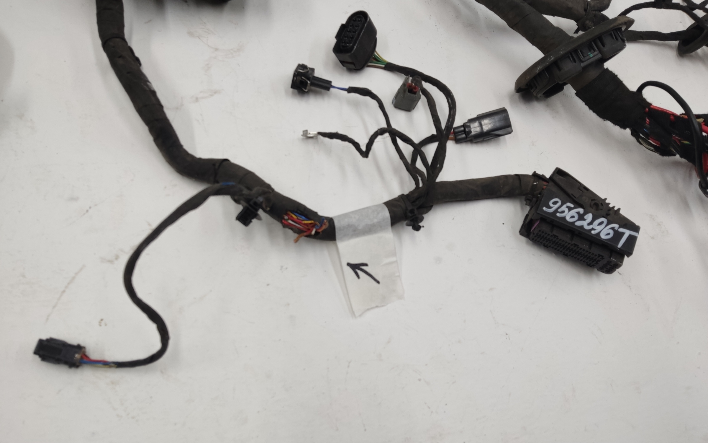 Проводка моторного отсека Chery Tiggo 7 Pro Max