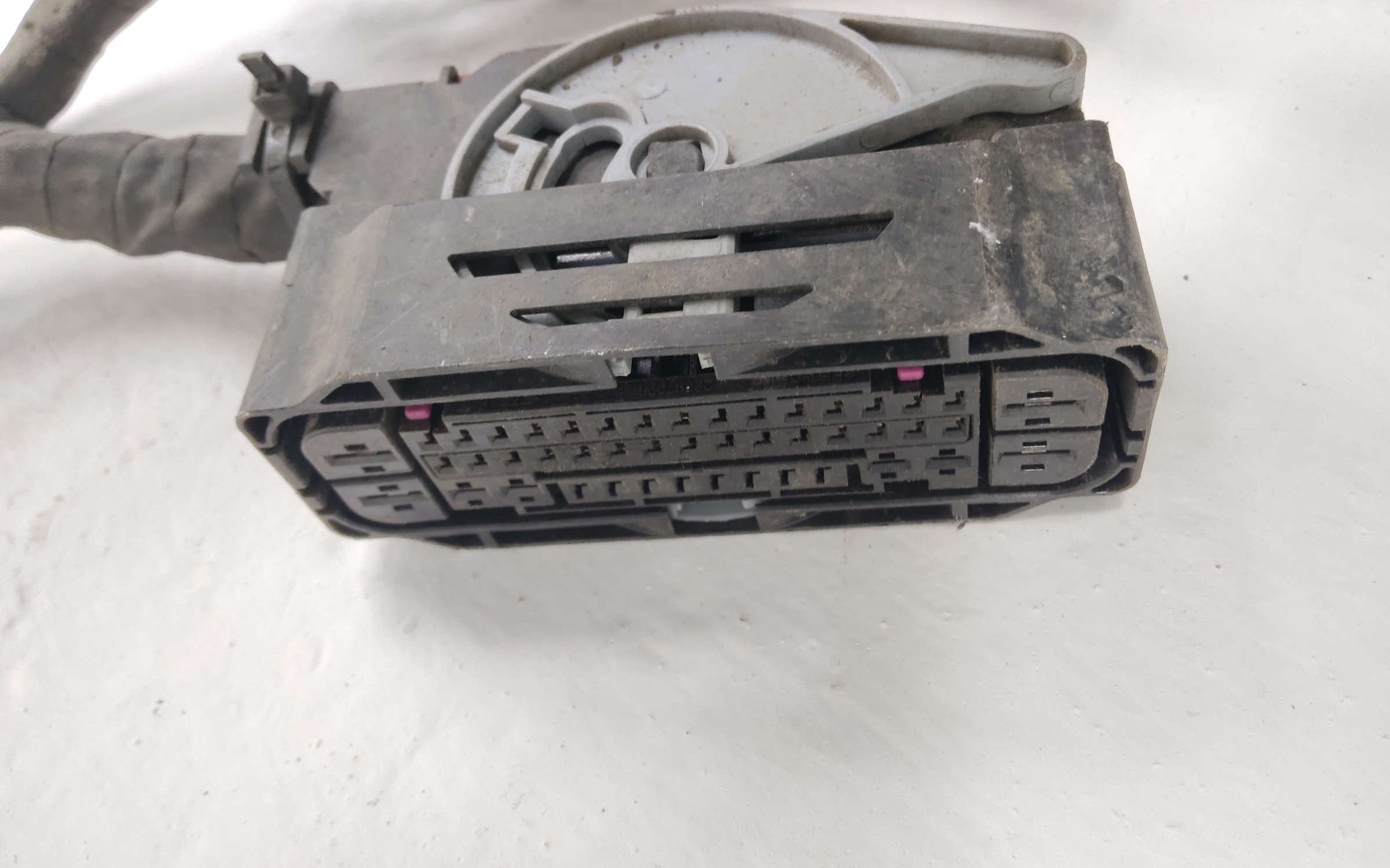 Проводка моторного отсека Geely Coolray