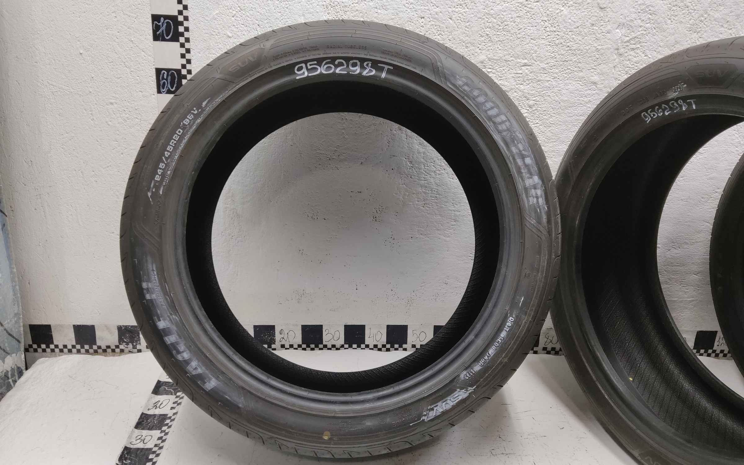Комплект летних шин Goodyear Eagle Asymmetric 3 245/45 R20 99V SUV