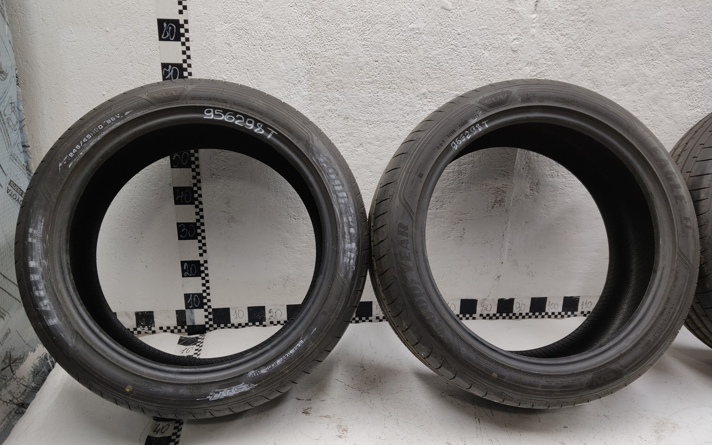 Комплект летних шин Goodyear Eagle Asymmetric 3 245/45 R20 99V SUV