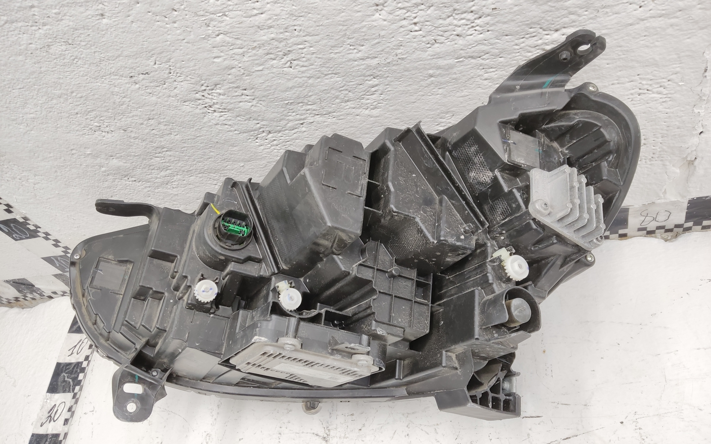 Фара передняя правая Haval Jolion LED