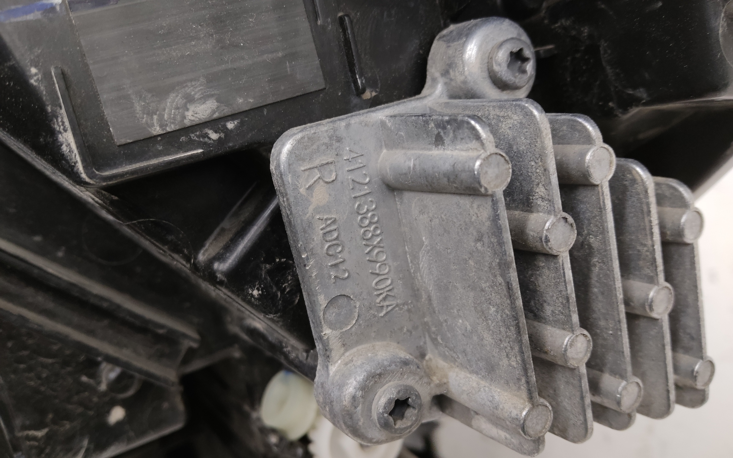 Фара передняя правая Haval Jolion LED