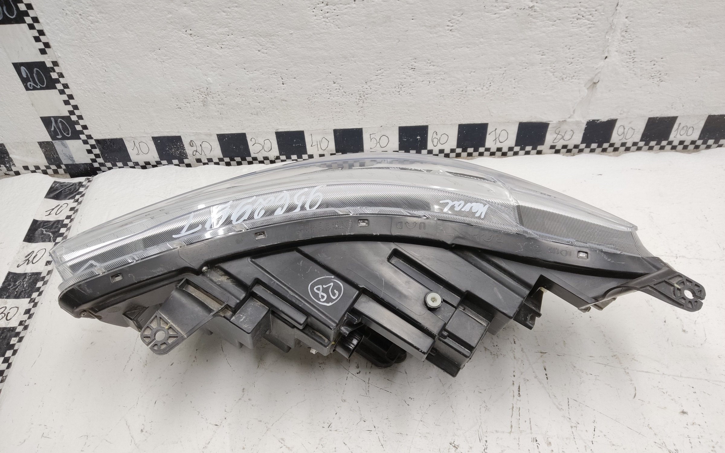 Фара передняя правая Haval Jolion LED