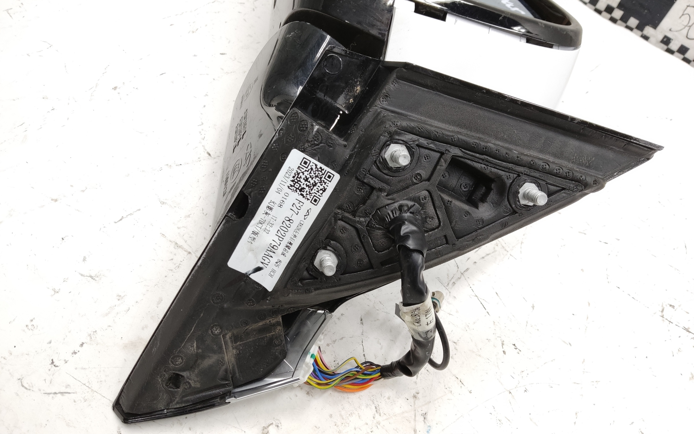 Зеркало левое Jetour X70 Plus Restail 17+1 контакт