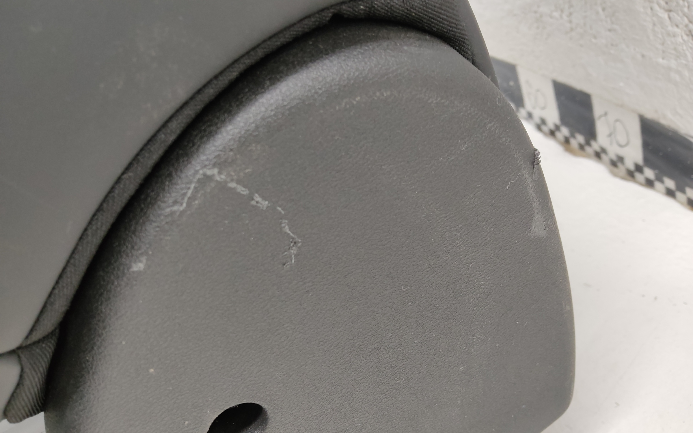 Сиденье переднее правое Geely Monjaro зеленые вставки