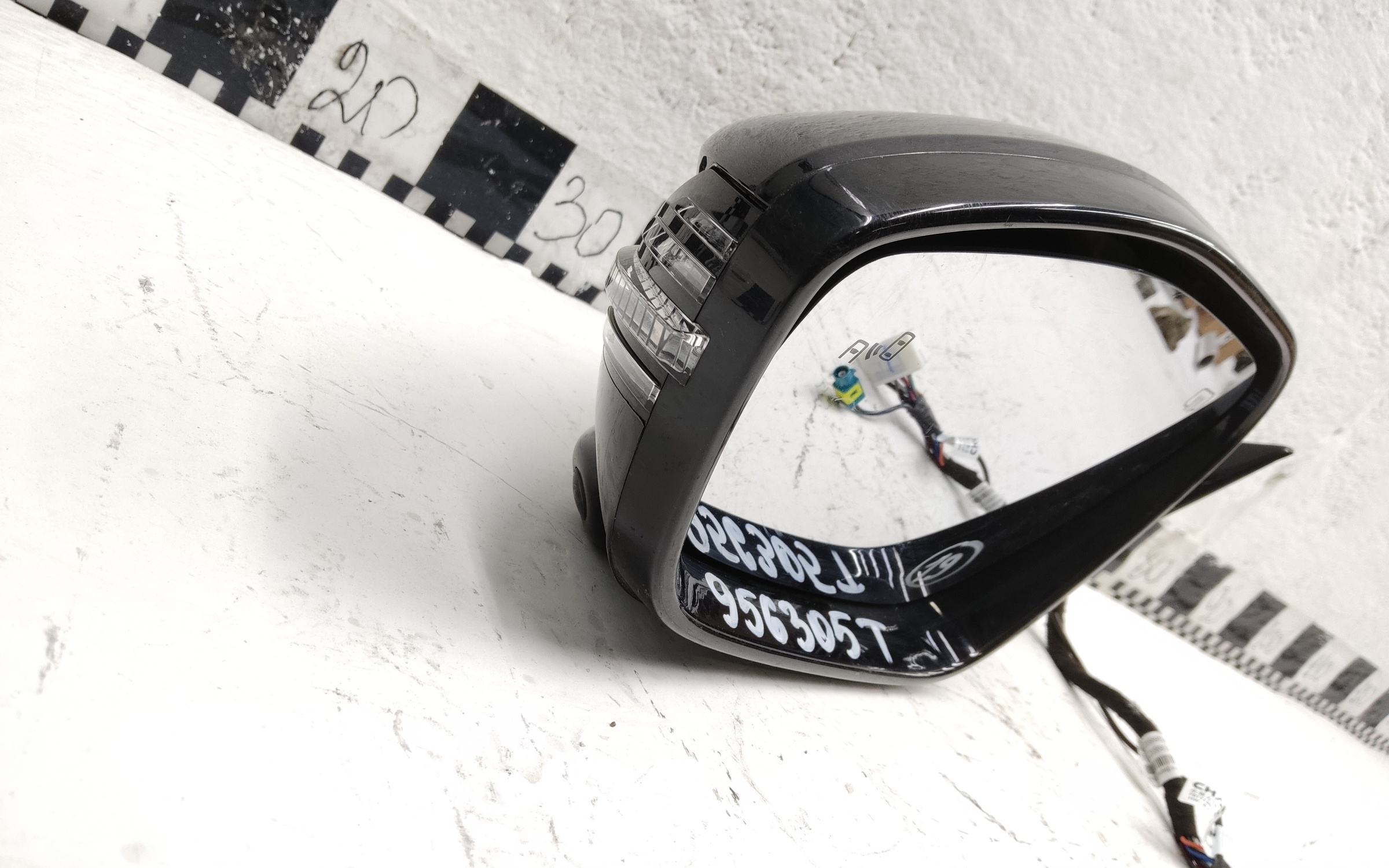 Зеркало левое Changan UNI-K  14+1 контакт