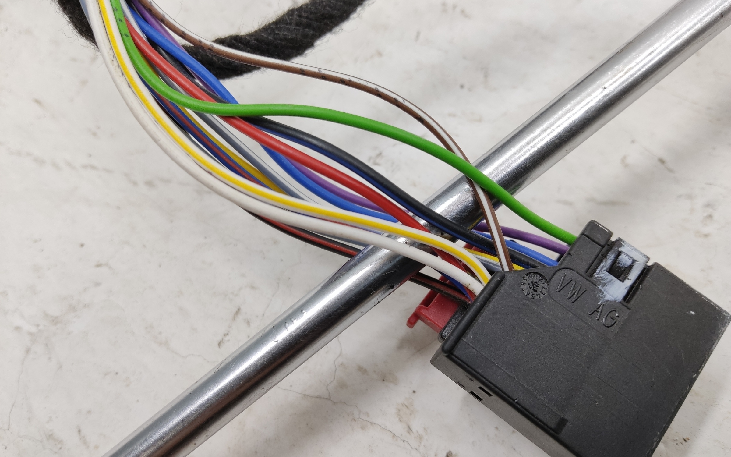 Зеркало левое Volkswagen Tiguan 2 13+2 контактов