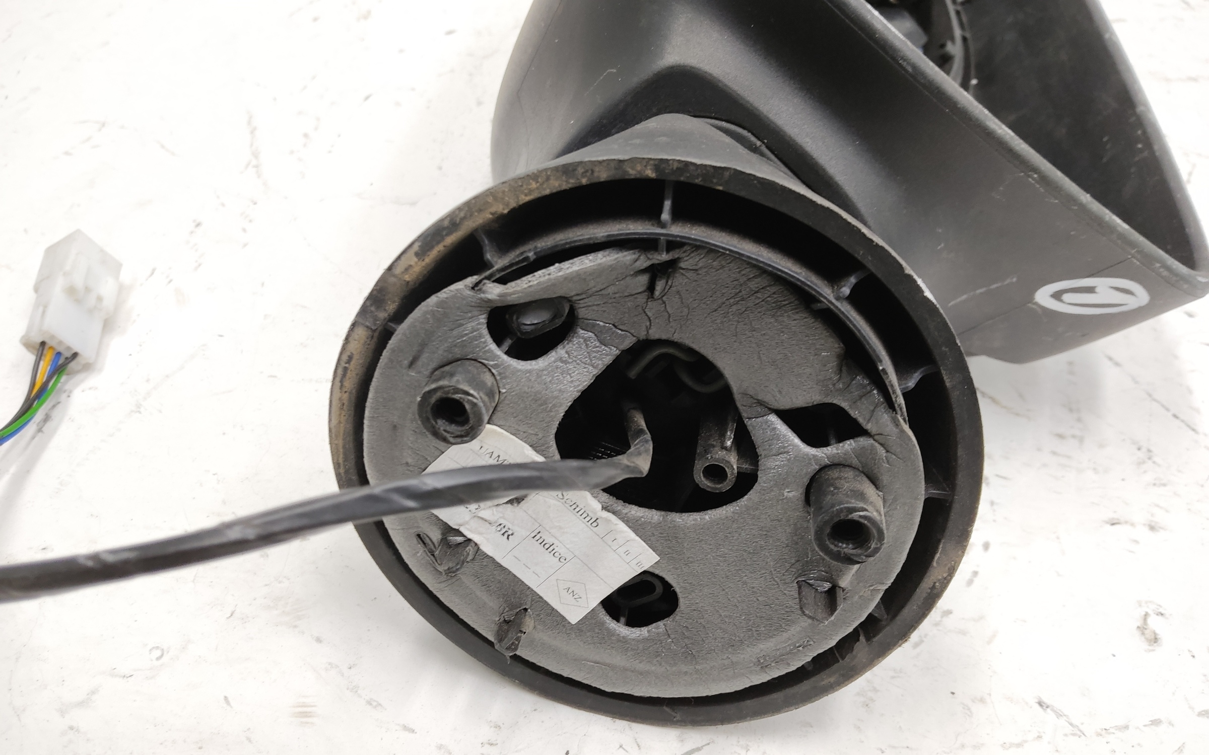 Зеркало левое Renault Duster 1 5 контактов