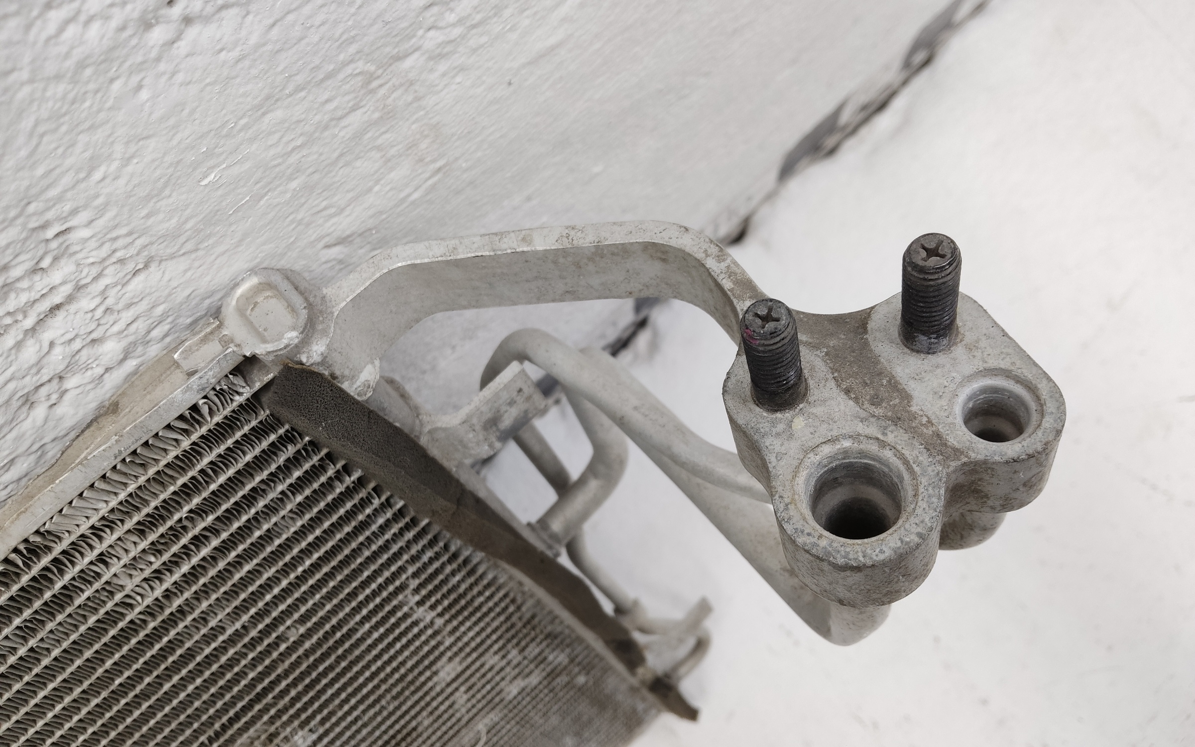 Радиатор кондиционера Kia Seltos