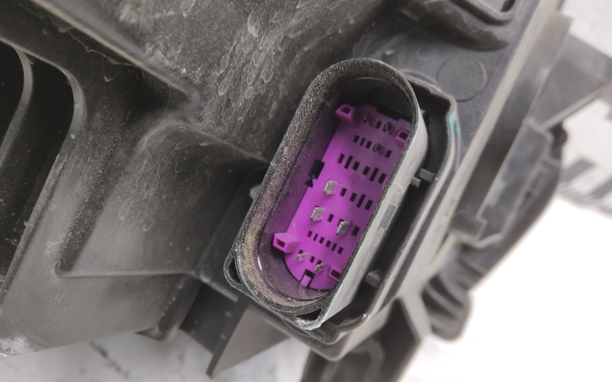 Фара передняя левая Geely Monjaro LED