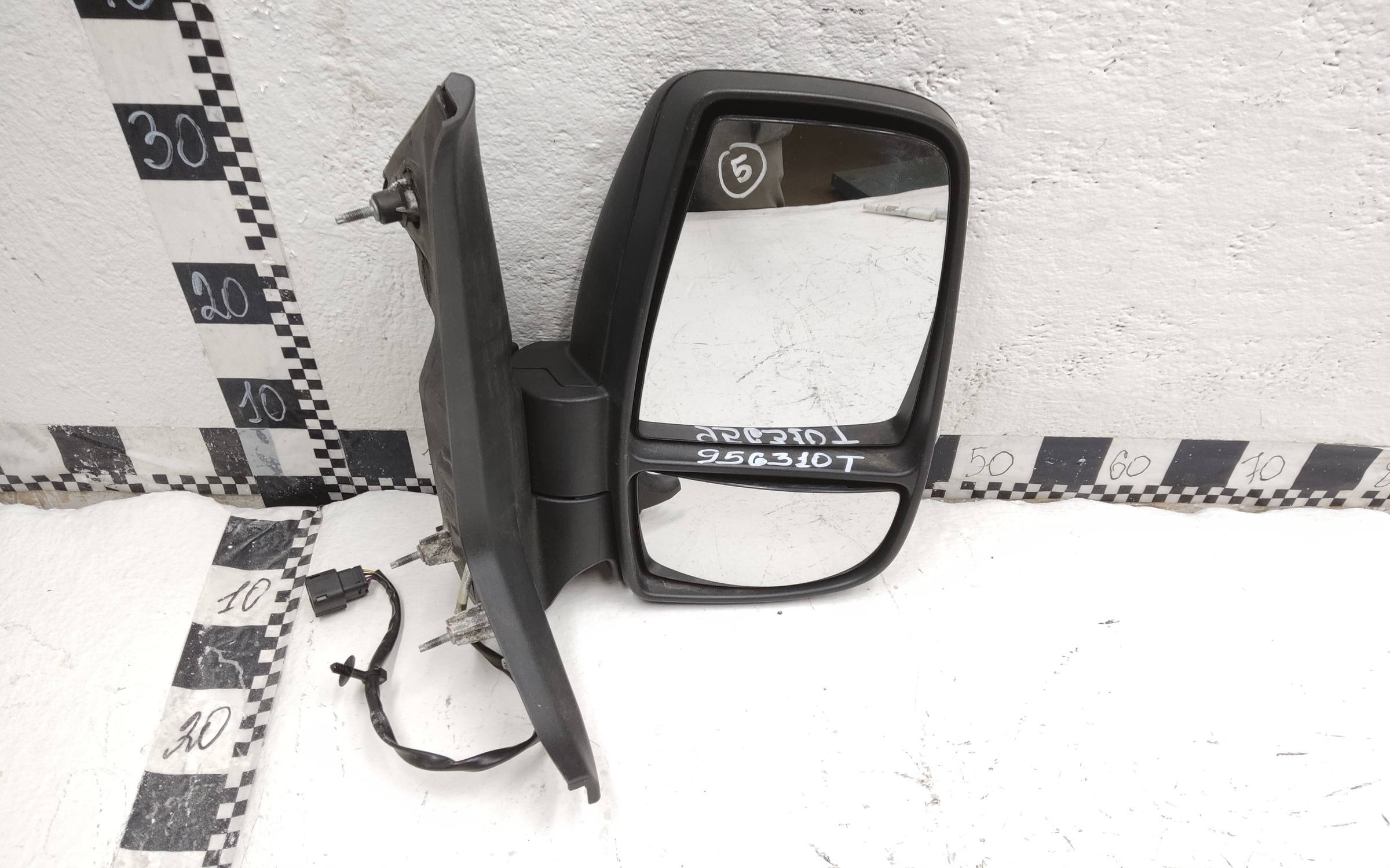 Зеркало правое Ford Transit 7 6 контактов