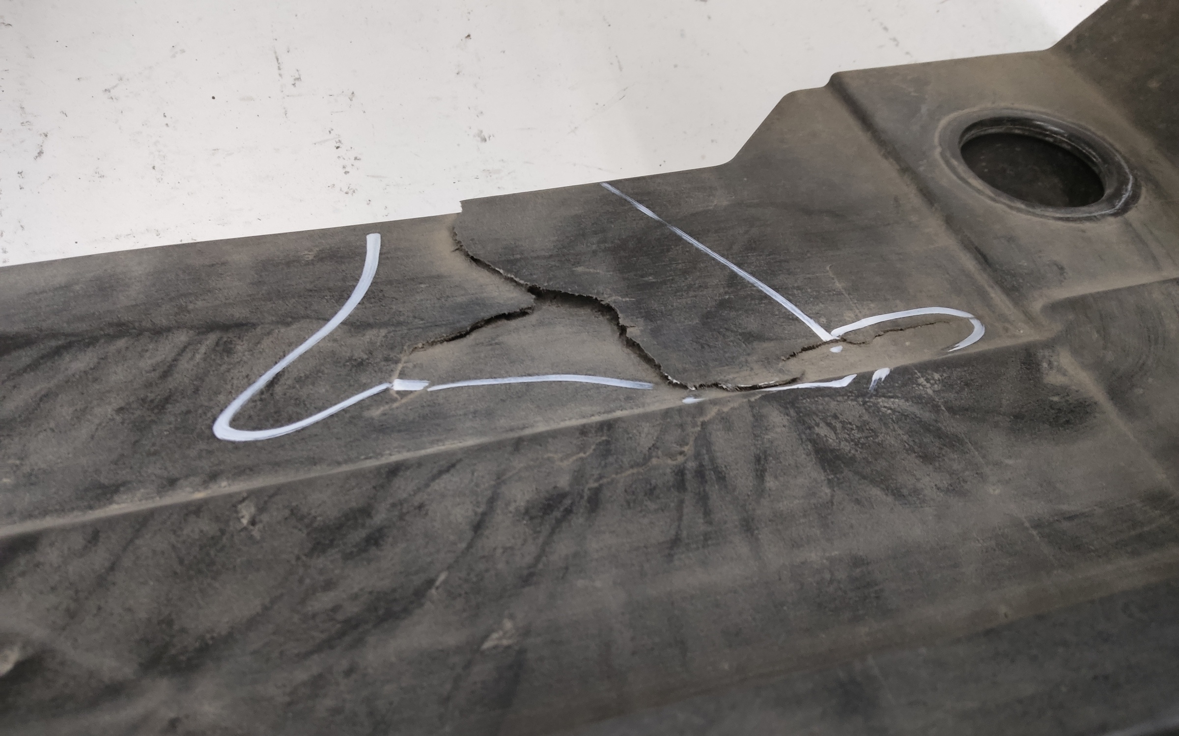 Панель передняя FAW Bestune B70