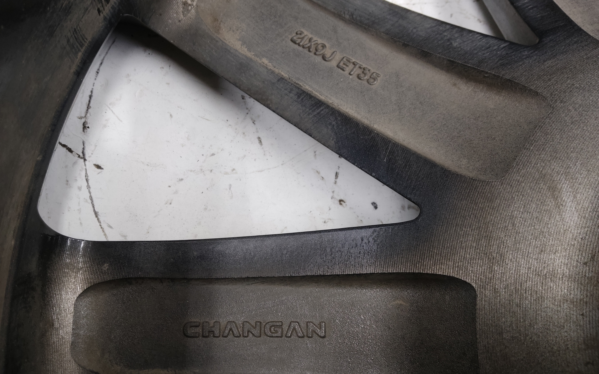 Диск колеса литой Changan UNI-K R21